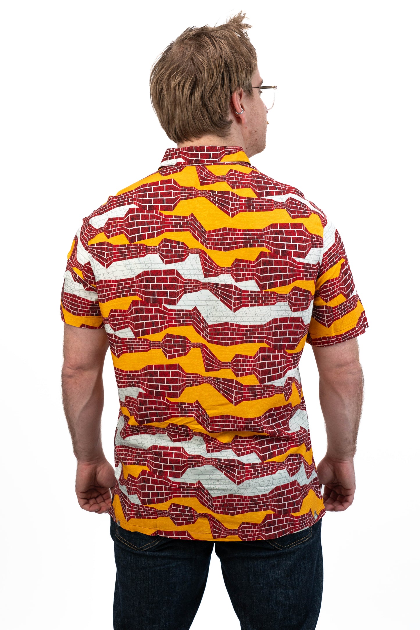 Model: David, Size: Large, Height: 5’11”/180cm