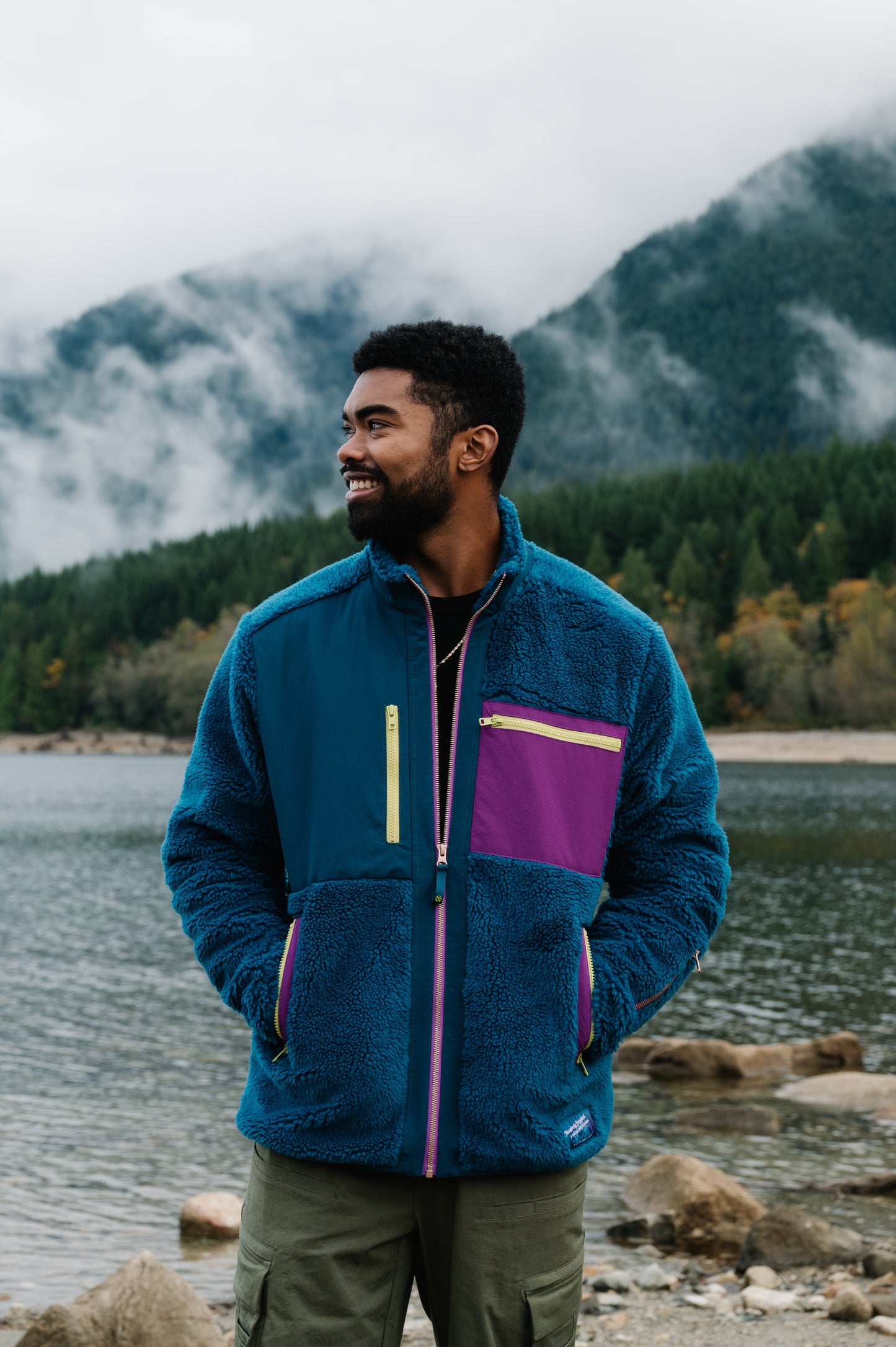 Model: Will, Size: Medium, Height: 5’10”/179cm