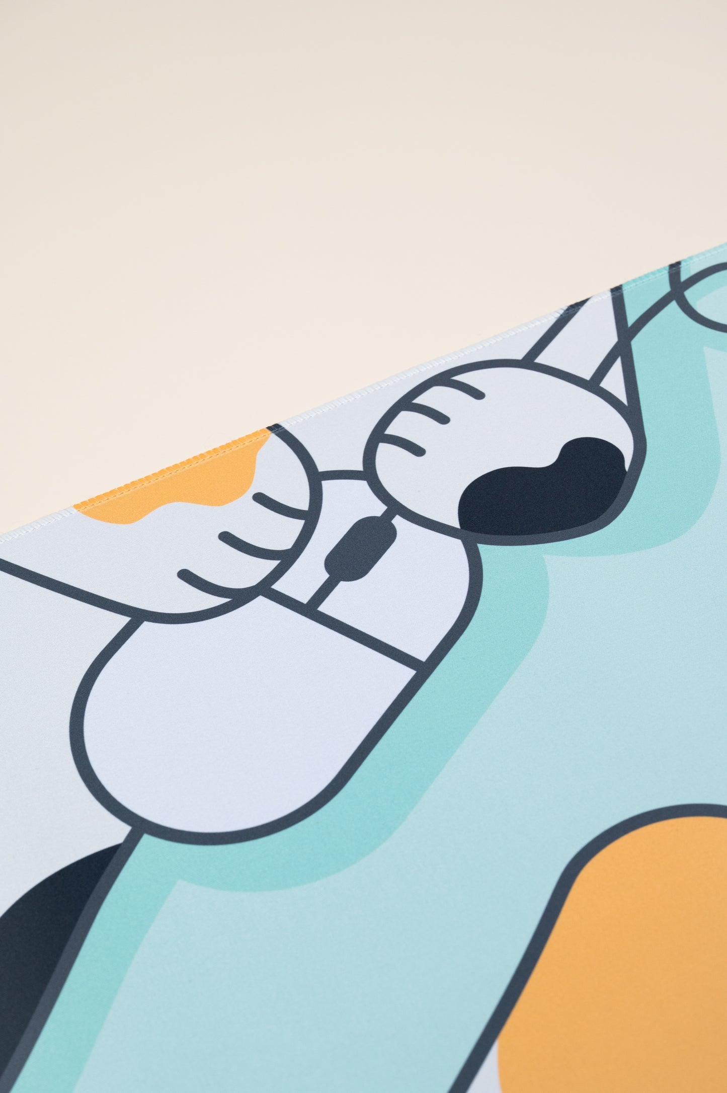 Linus Cat Tips Desk Pad