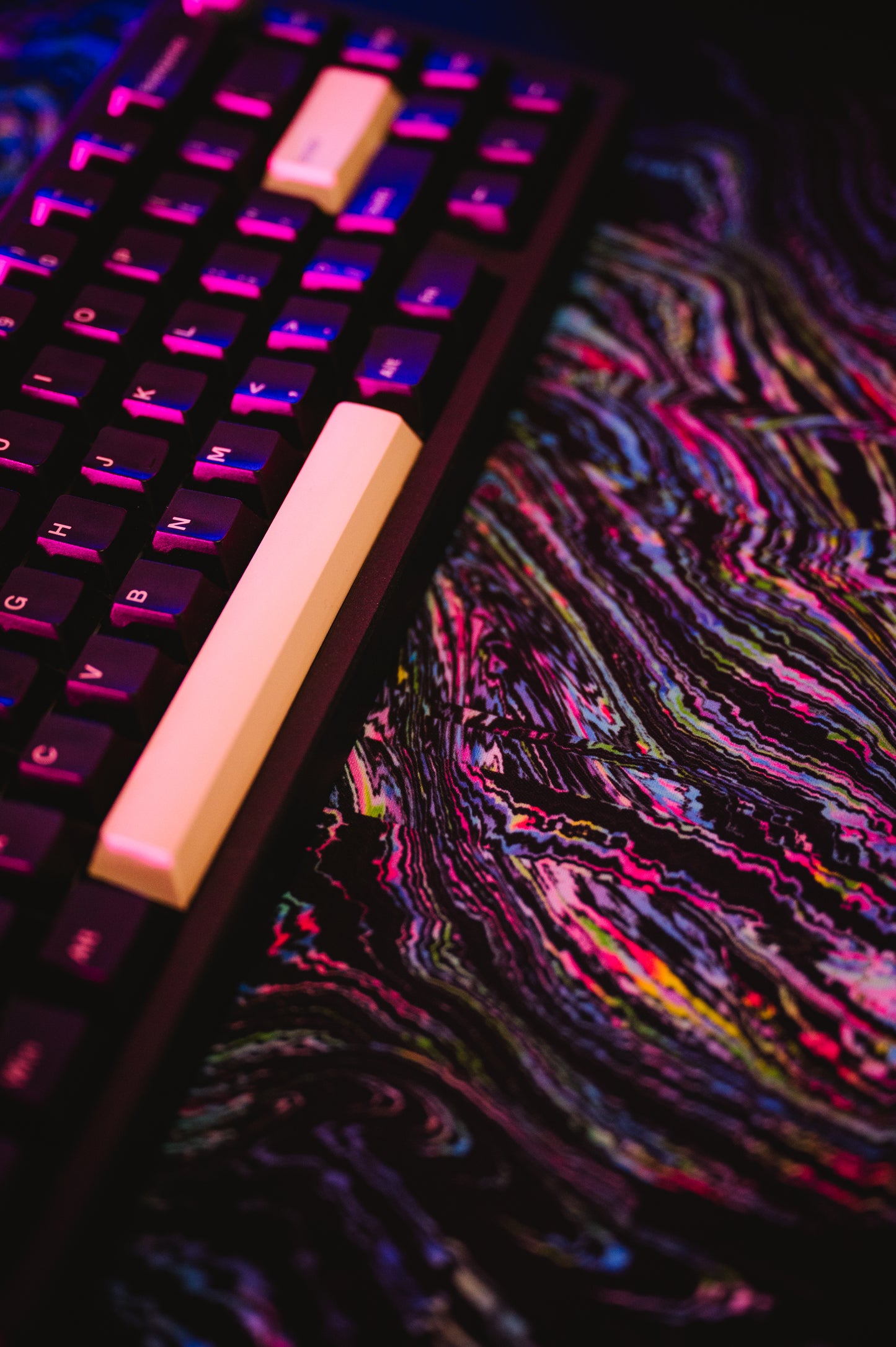 Sous-main Glitch 900 mm x 400 mm