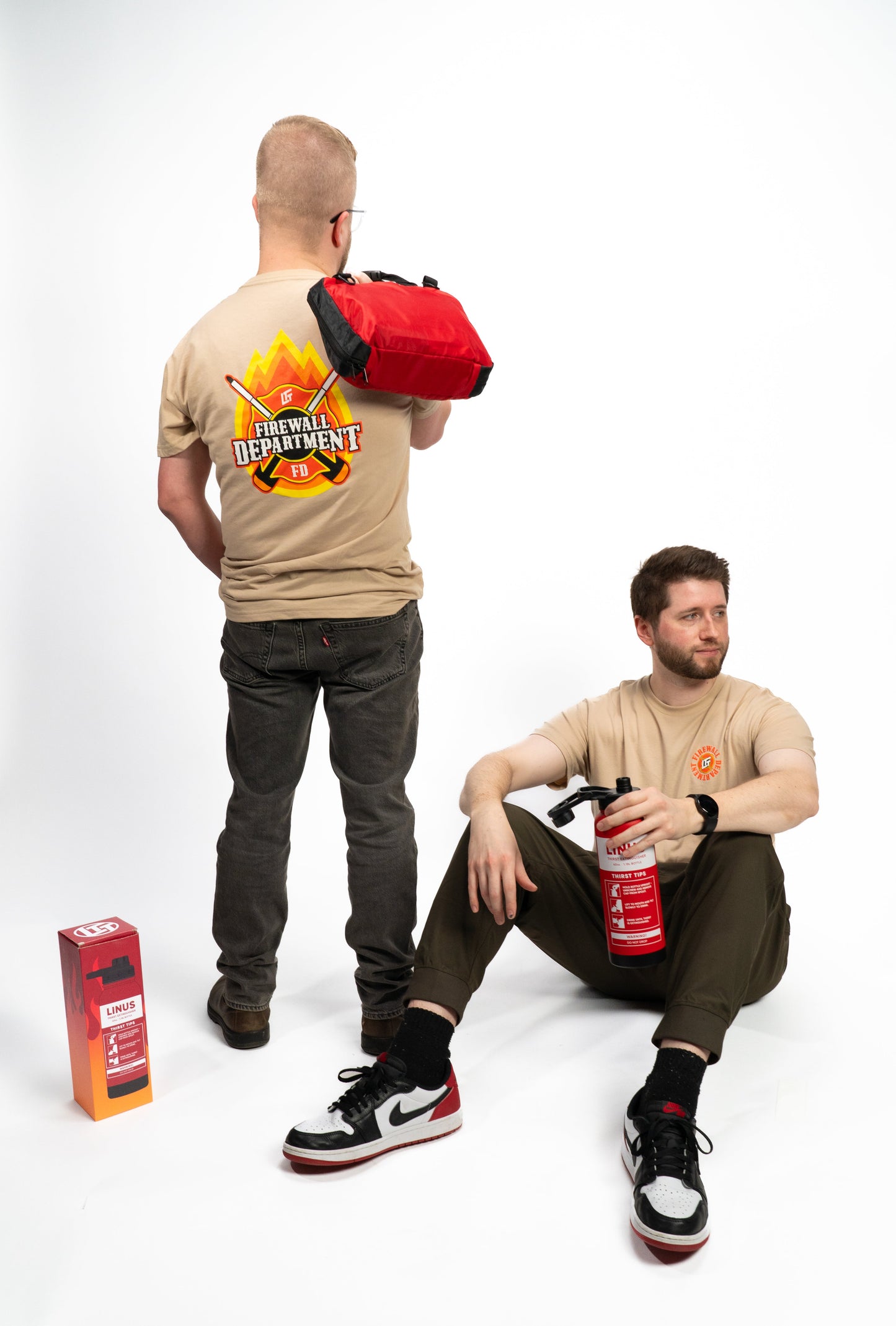 Models: Colton, Size: Medium, Height: 5’6”/168cm | Reece, Size: X-Large, Height:6’3”/190cm