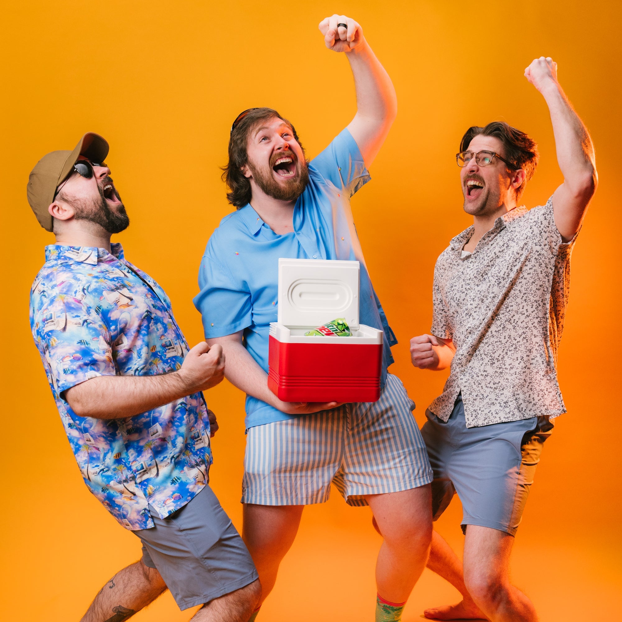 Model: Plouffe, Size: Large, Height: 5’7”/170cm, Model: Adam S, Size: X-Large, Height: 6’/183cm, Model: Riley, Size: Medium, Height: 6’1”/185cm