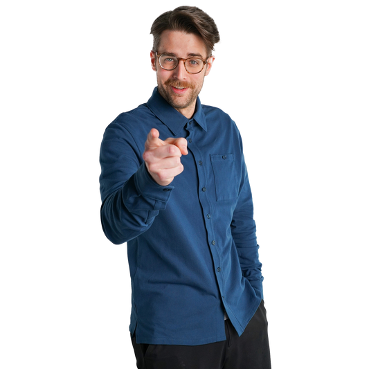 Model: Riley, Size: Medium, Height: 6’1”/185cm