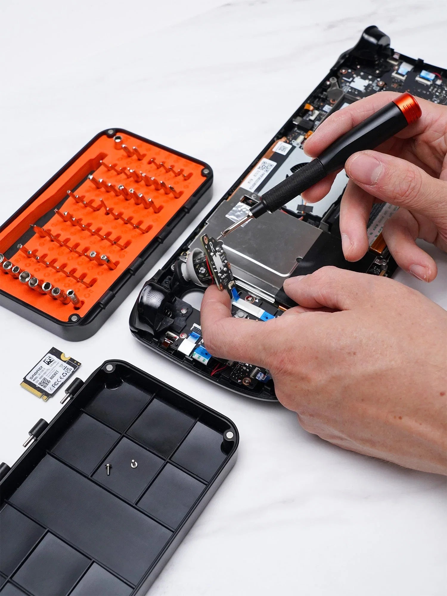 Precision Multi-bit Screwdriver