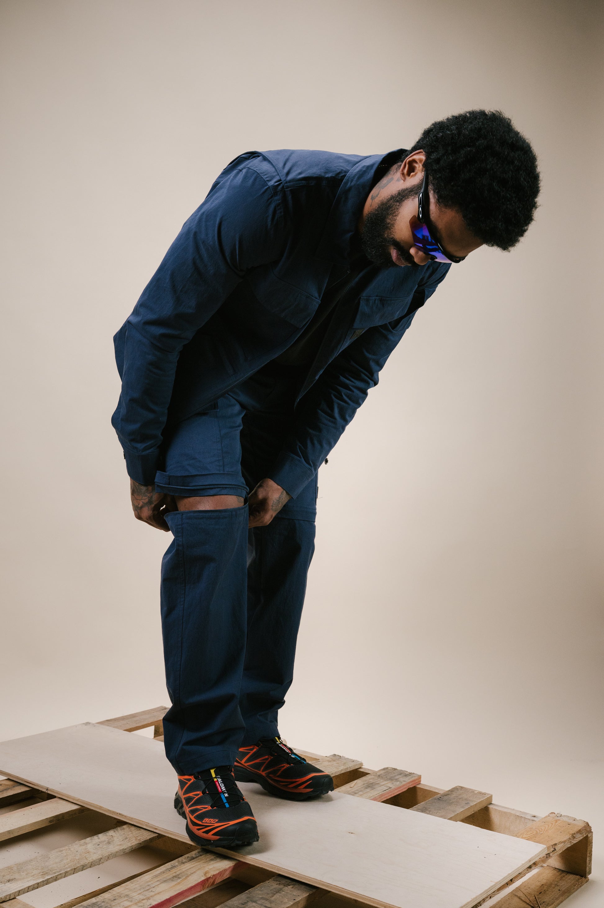 Model: Will, Size: 36", Height: 5’10”/179cm