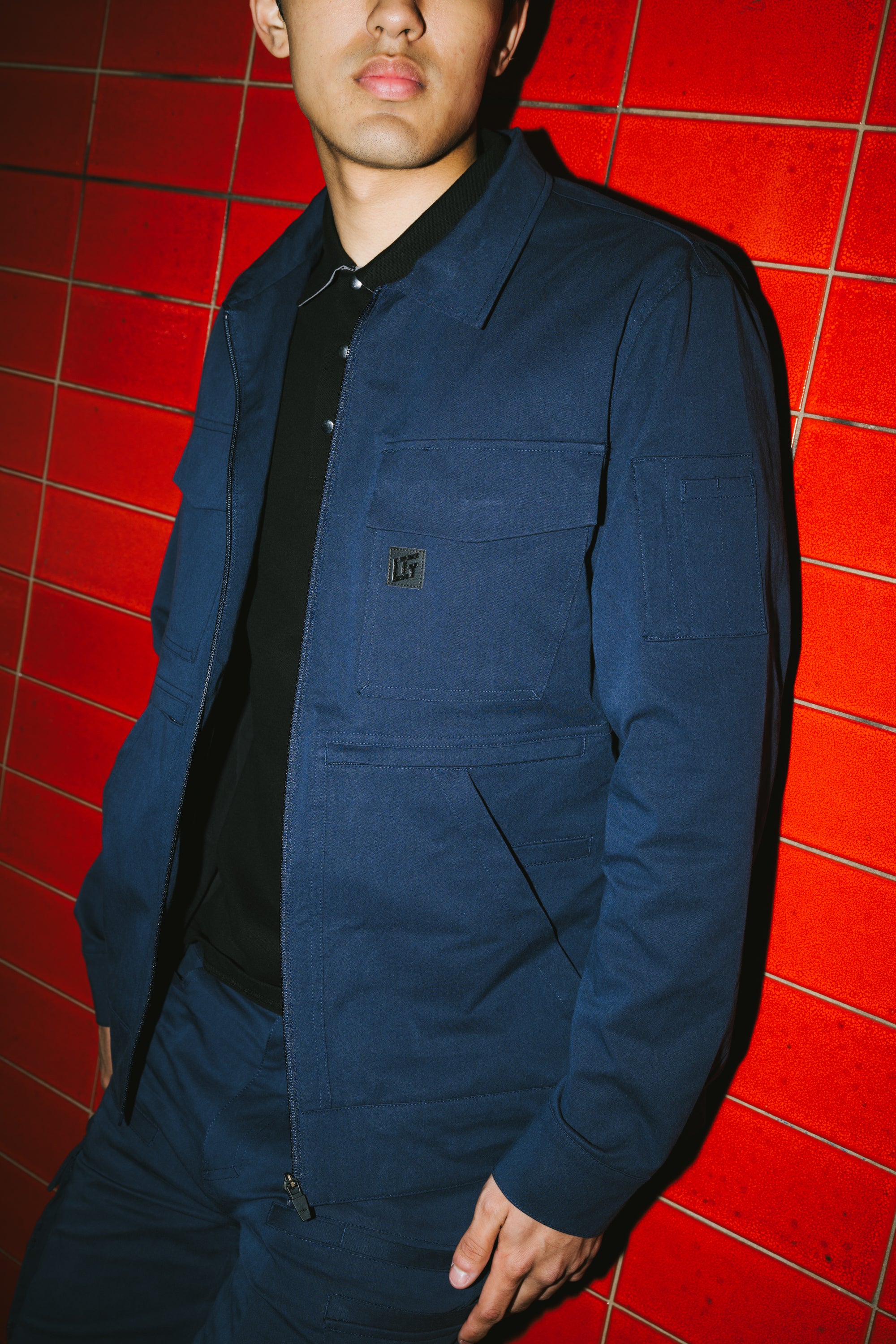 Model: Vikram, Size: Large, Height: 6’2 ¾” /190cm