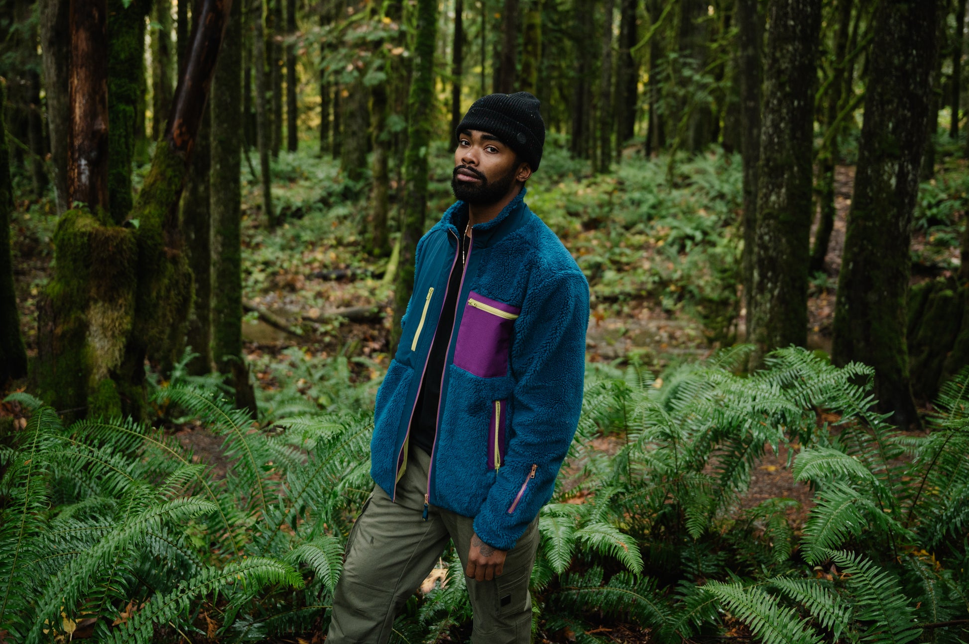 Model: Will, Size: Medium, Height: 5’10”/179cm