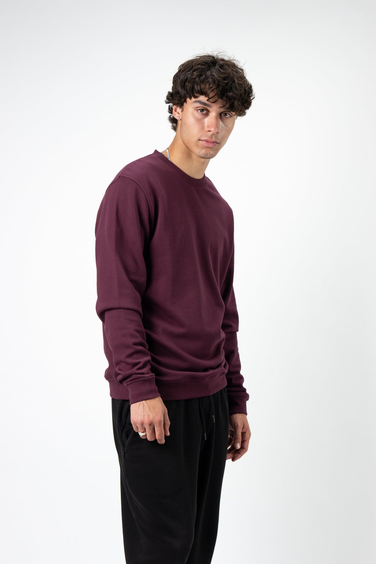 Model: Mateo, Size: Medium, Height: 6'1½"
#color_fig
