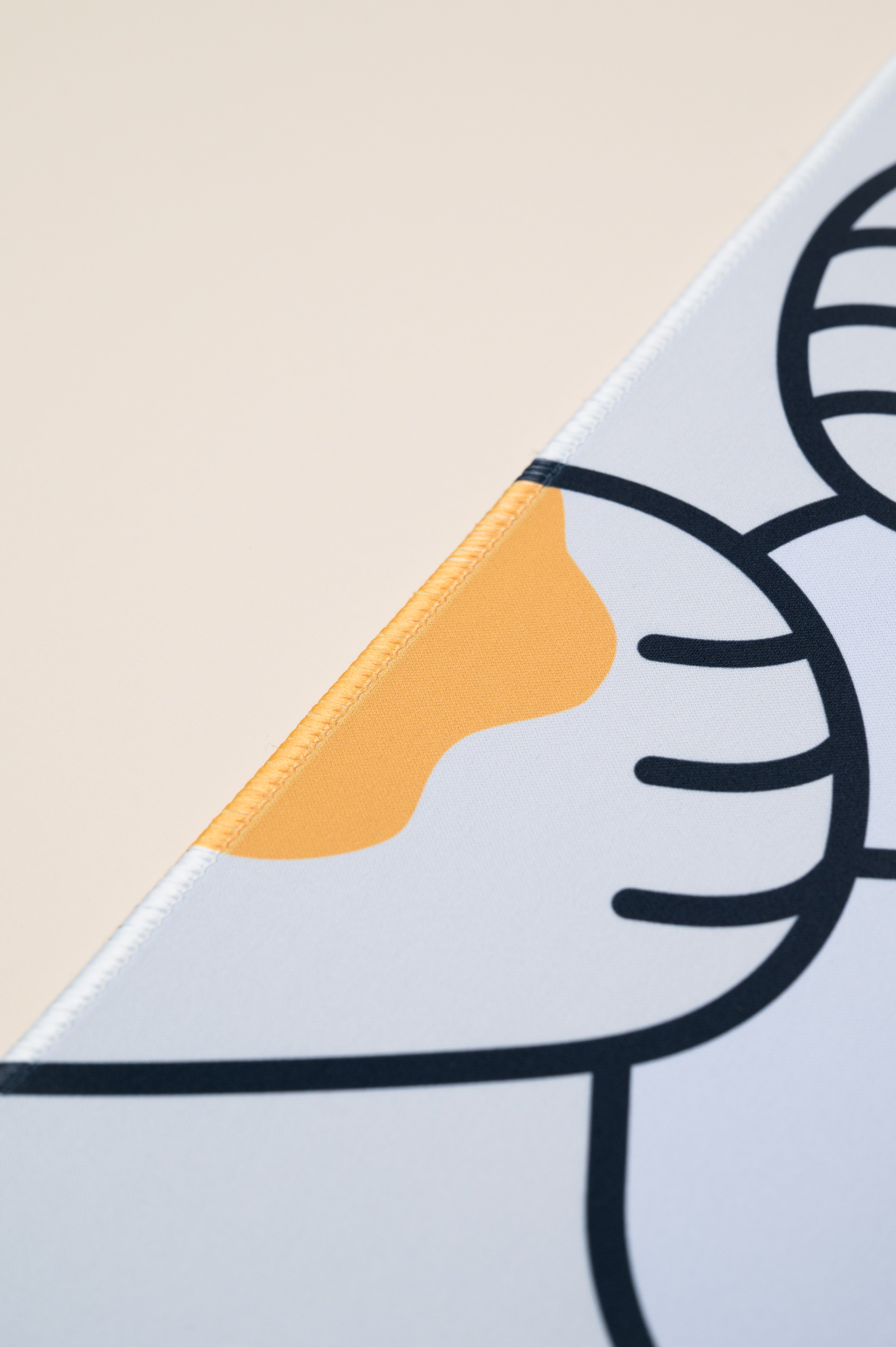 Linus Cat Tips Desk Pad