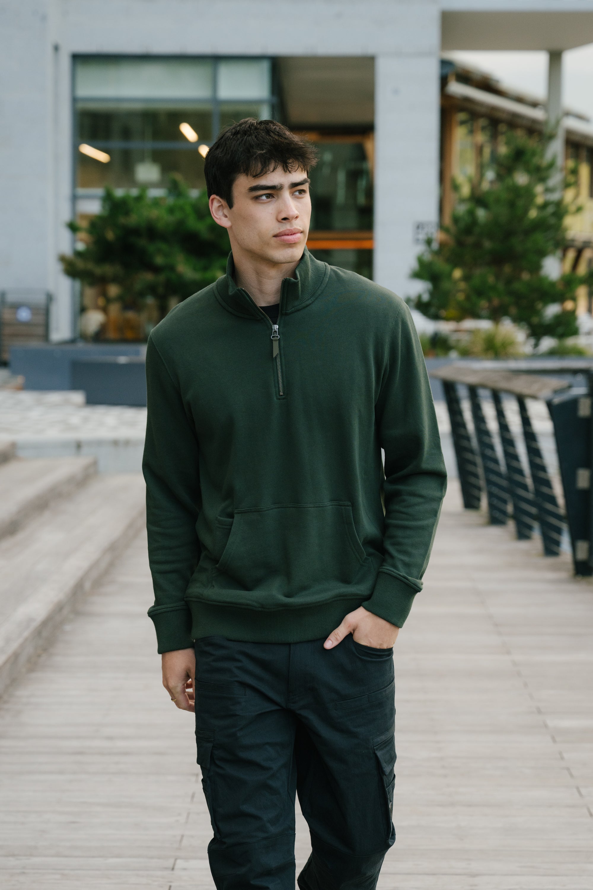 Model: Kai, Size: Medium, Height: 6’1”/185cm