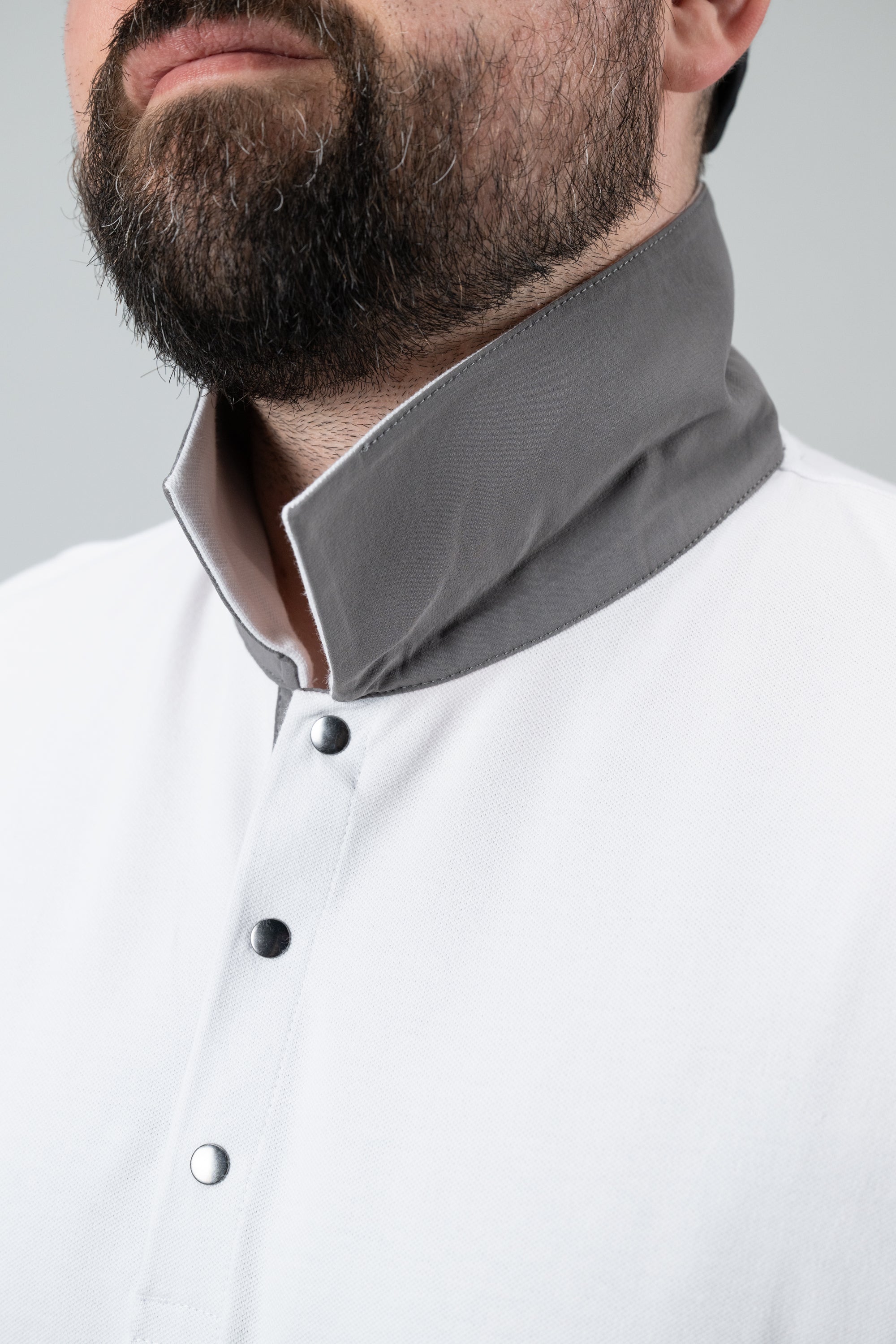Model: Plouffe, Size: Large, Height: 5’7”/170cm
