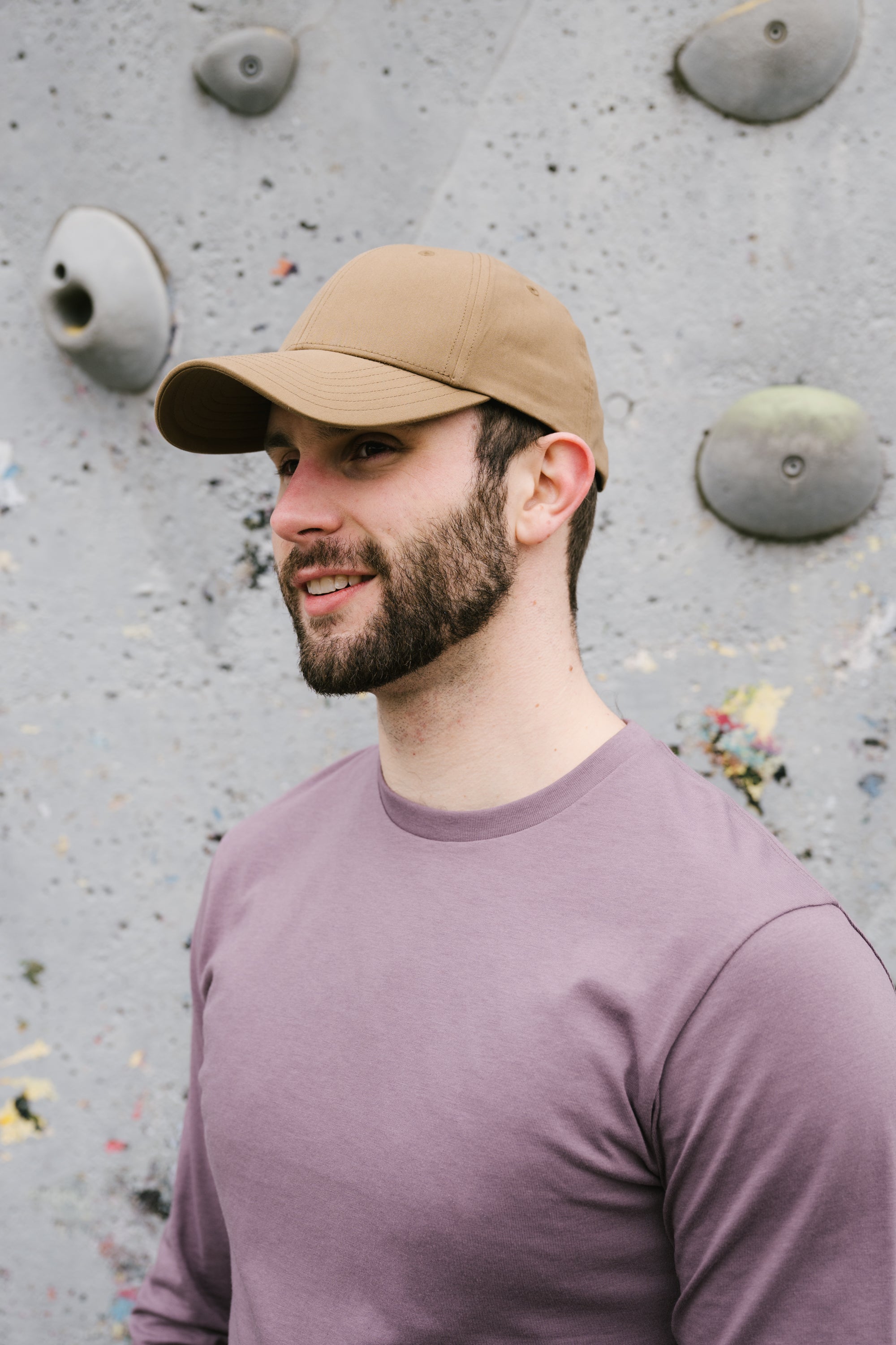 Model: Tynan, Hat Size: Medium Height: 6’4”/193cm