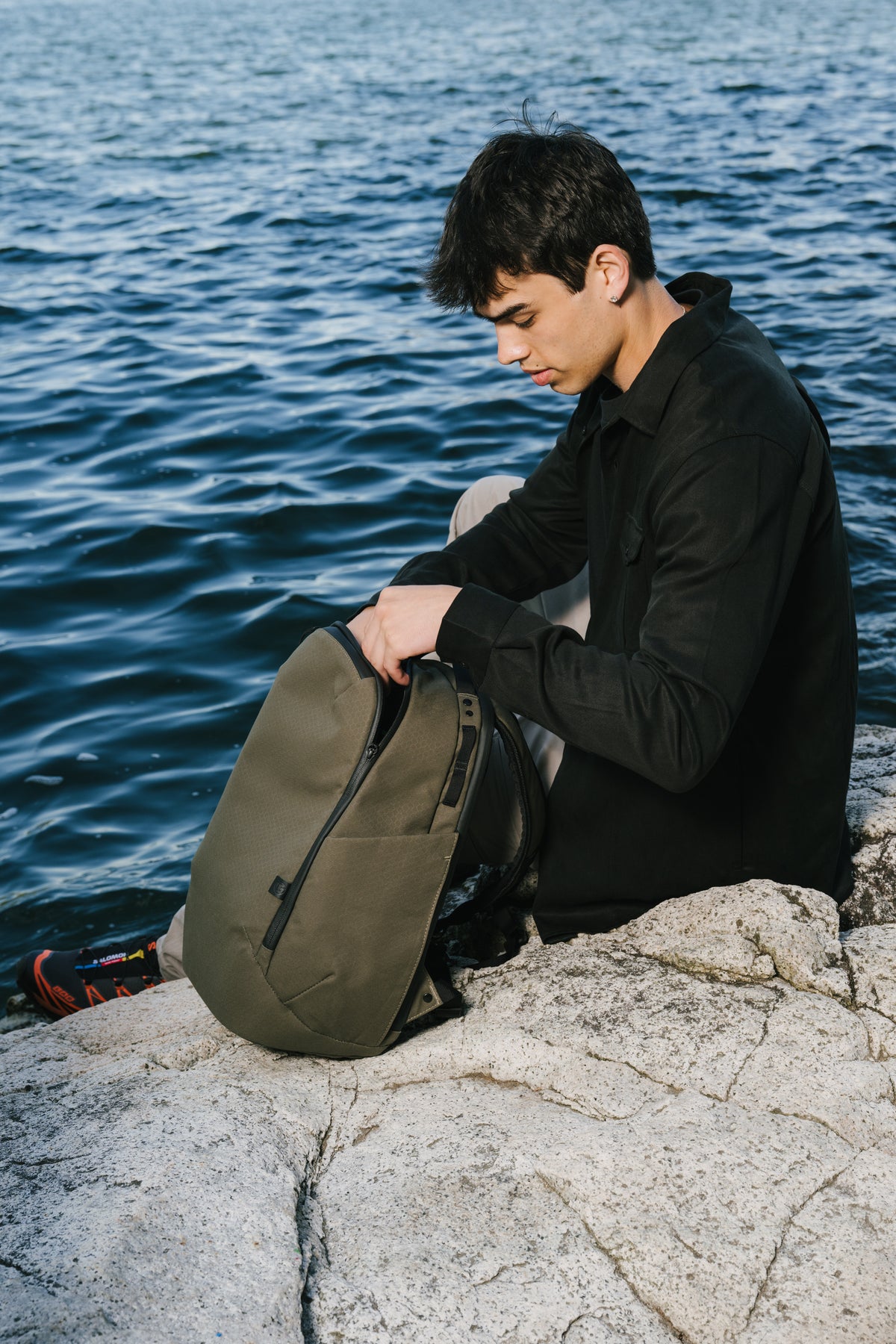 Model: Kai, Height: 6’2”, Size: Medium