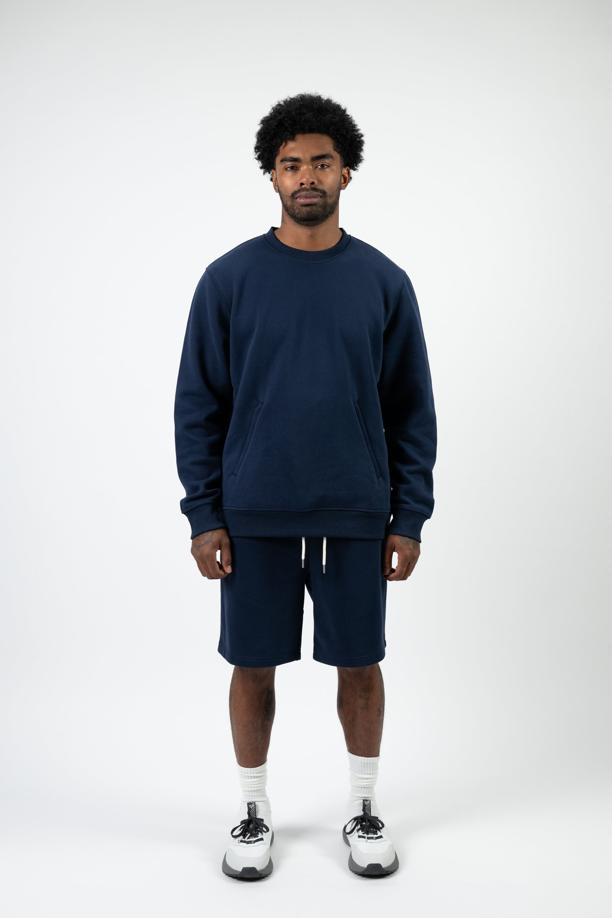 Model: Will, Size: Medium, Height: 5’10”/179cm #color_midnight