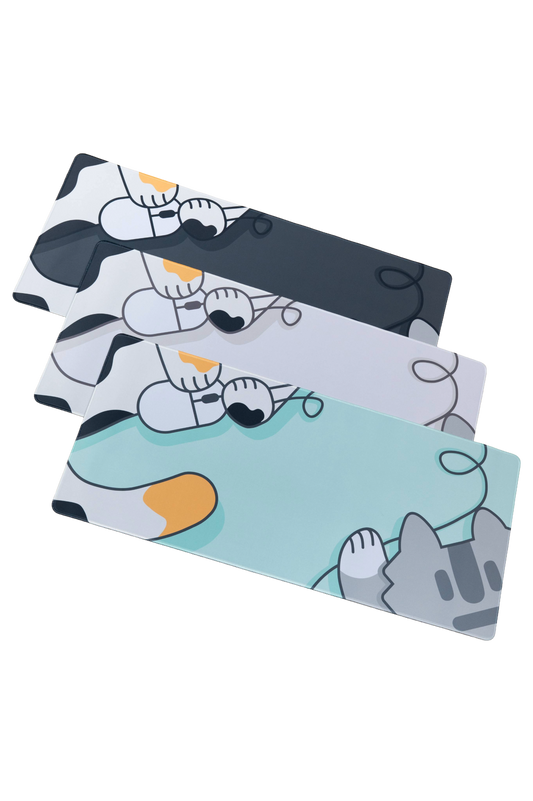 Linus Cat Tips Desk Pad