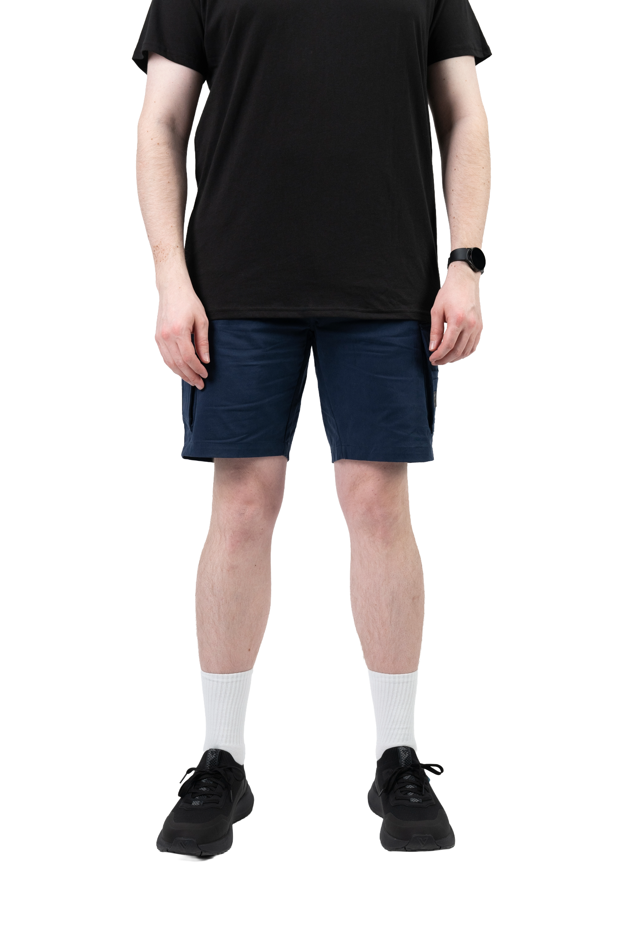 Model: Reece, Size: Regular 38”, Height: 6’3”/190cm