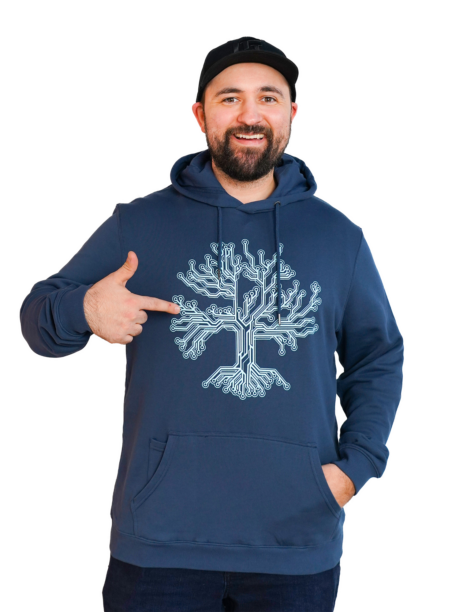 Model: Plouffe, Size: Large, Height: 5’7”/170cm