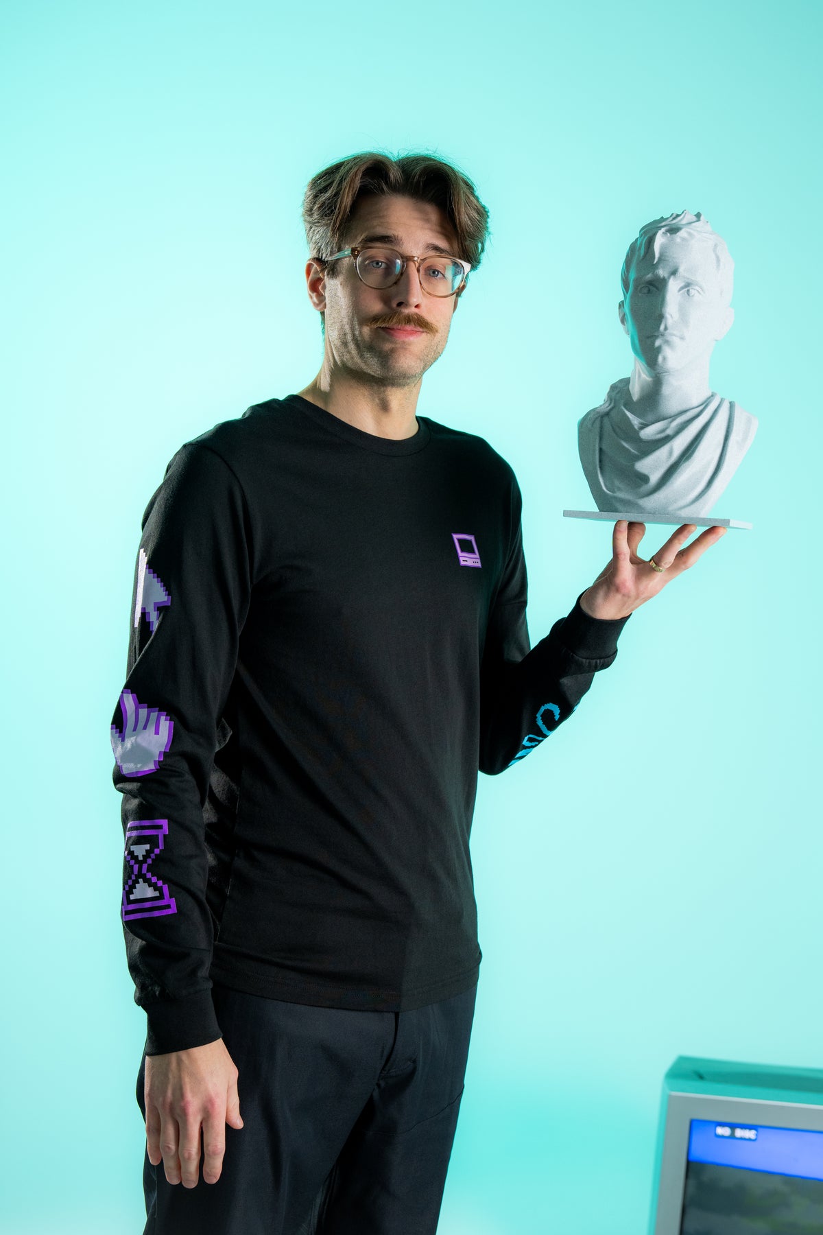 Model: Riley, Size: Medium, Height: 6’1”/185cm
