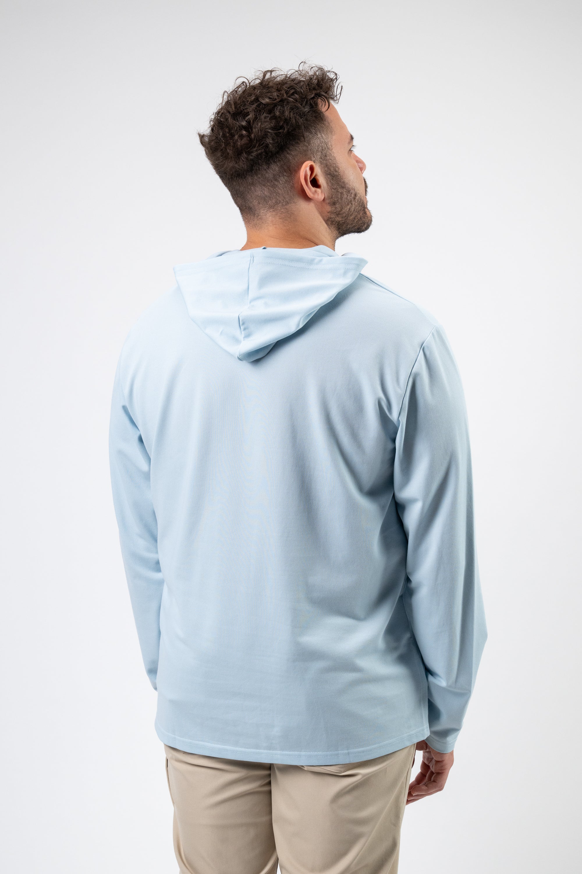 Model: Tyson, Size: X-Large, Height: 6'/ 182cm #color_icy blue