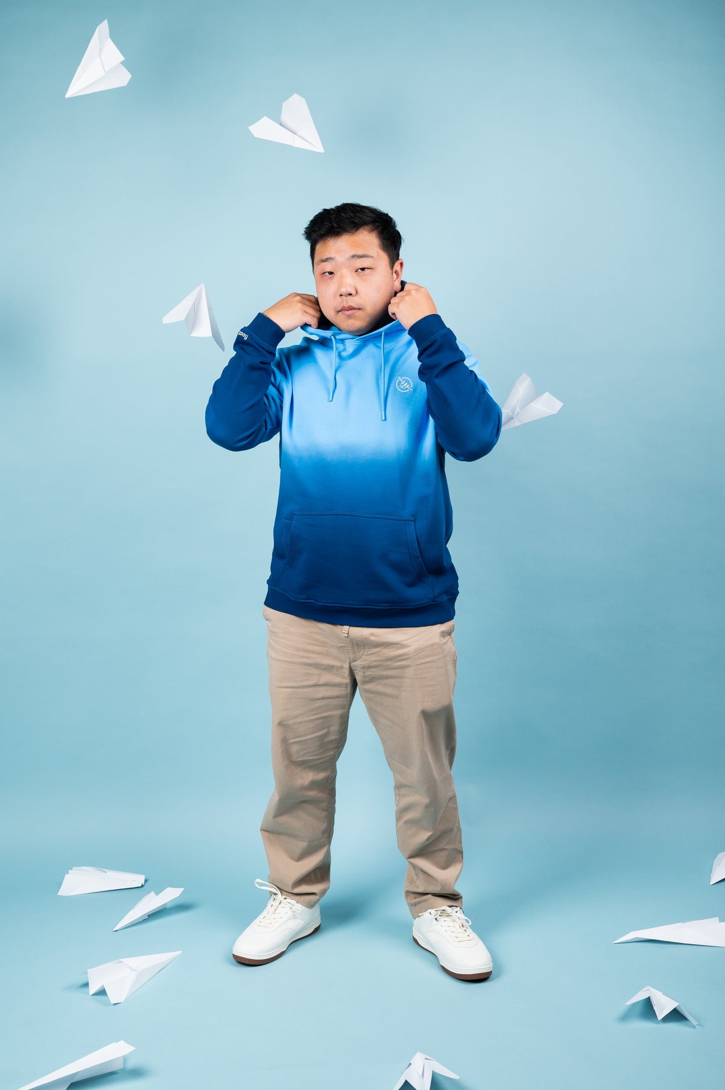 Model: Sammy, Size: Large, Height: 5’7”/170cm