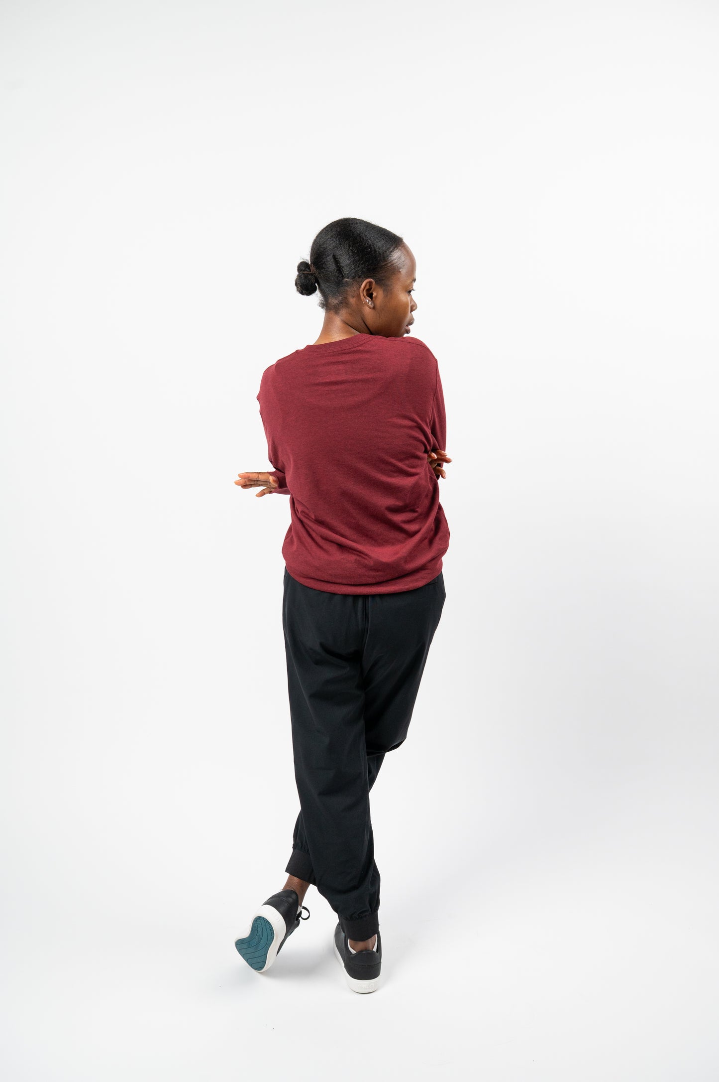 Model: Olamide, Size: Small, Height: 5’3”/160cm