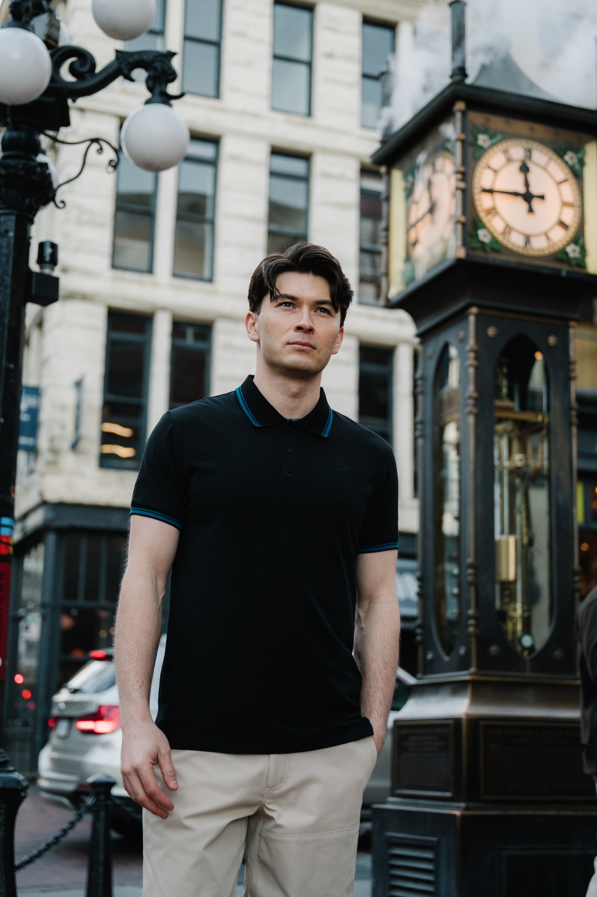 Model: Andy O, Size: Medium, Height: 6’/183cm