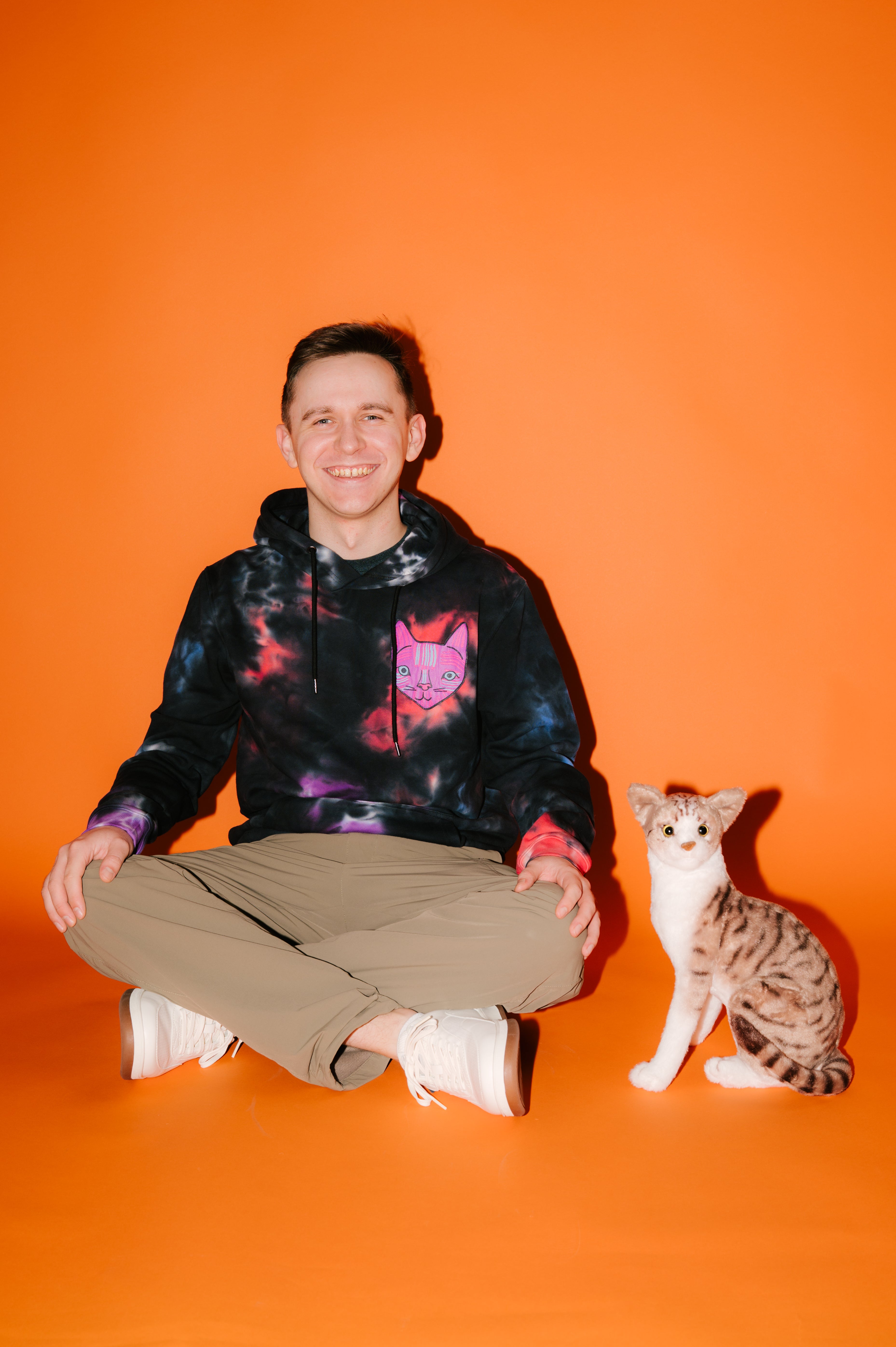 Model: Mitchell, Size: Medium, Height: 5’7”/170cm
