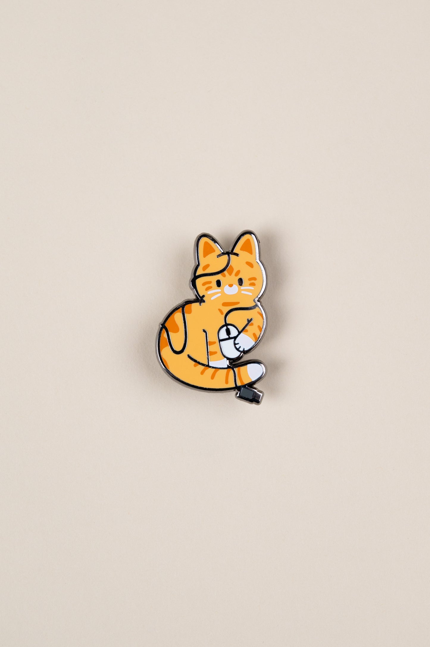 Pins - Linus Cat Tips