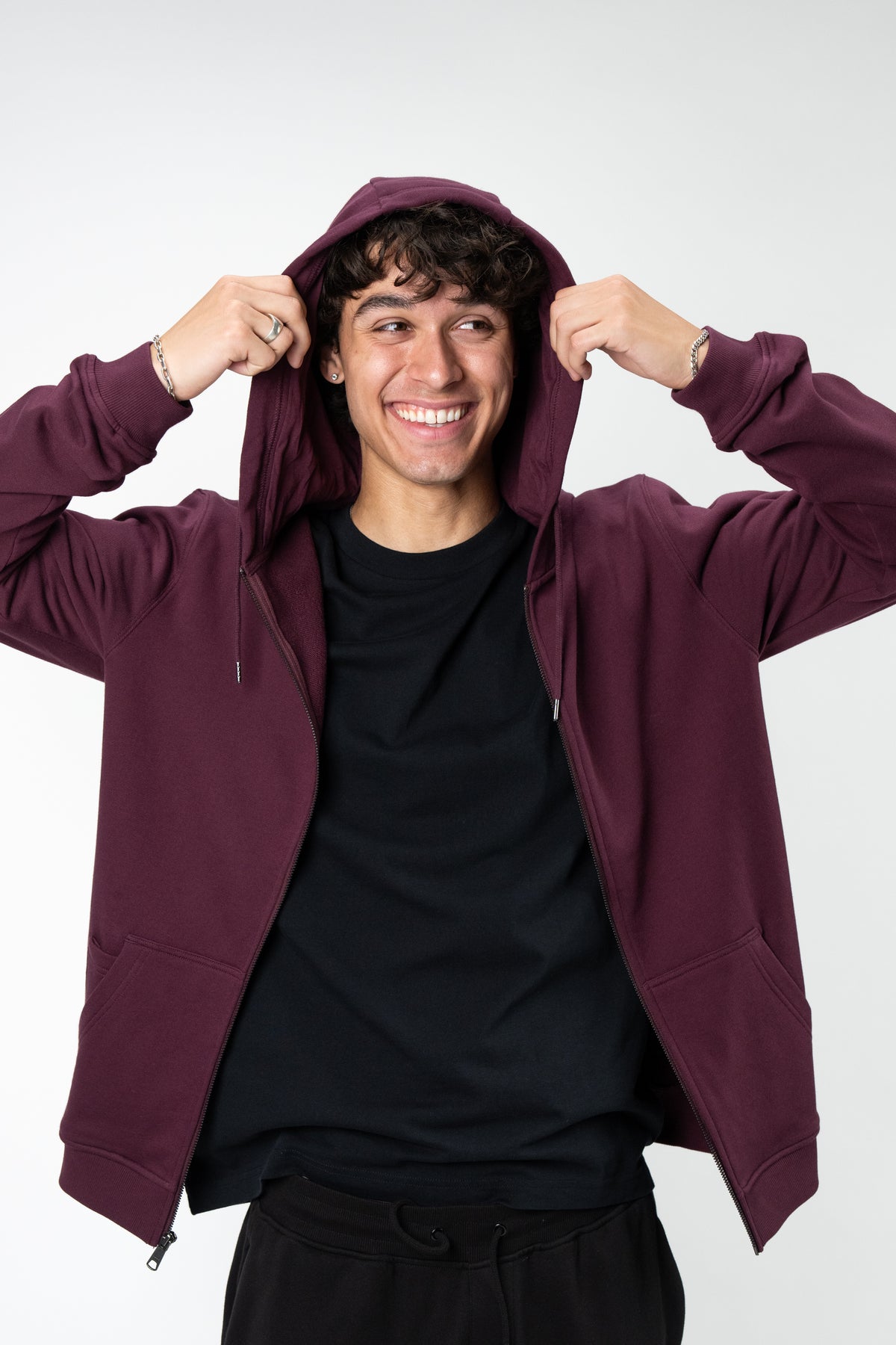 Model: Mateo, Size: Medium, Height: 6'1½"
#color_fig