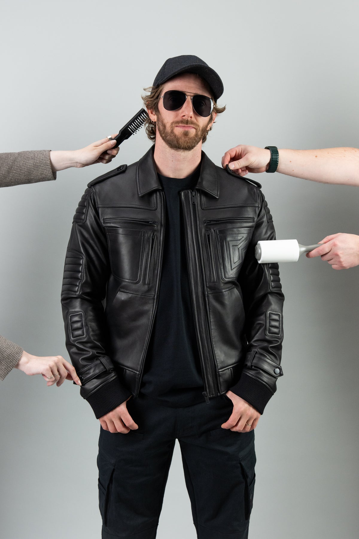 Model: Linus, Size: Medium, Height: 5’6”/168cm
