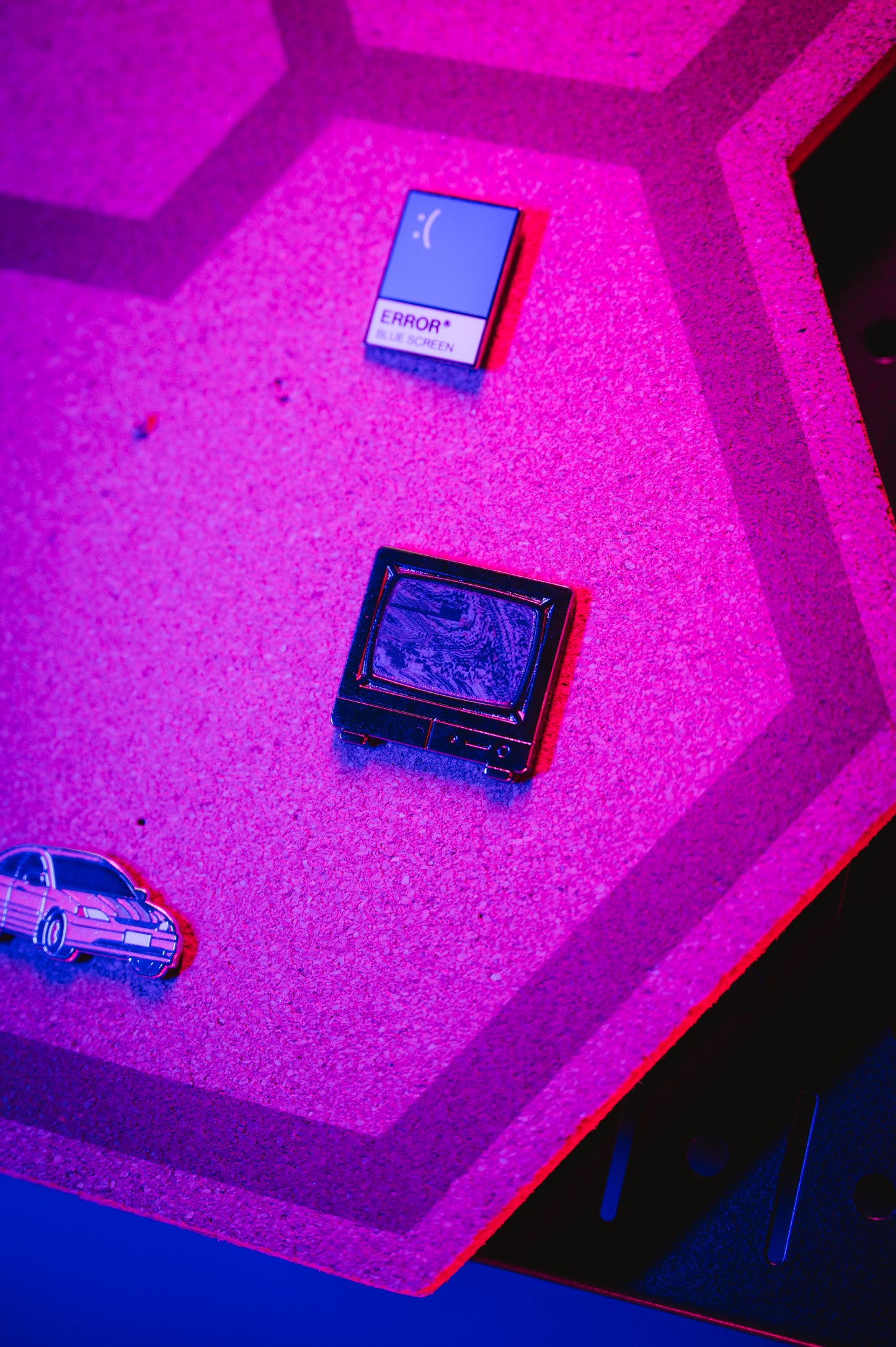 Glitch Lenticular Pin