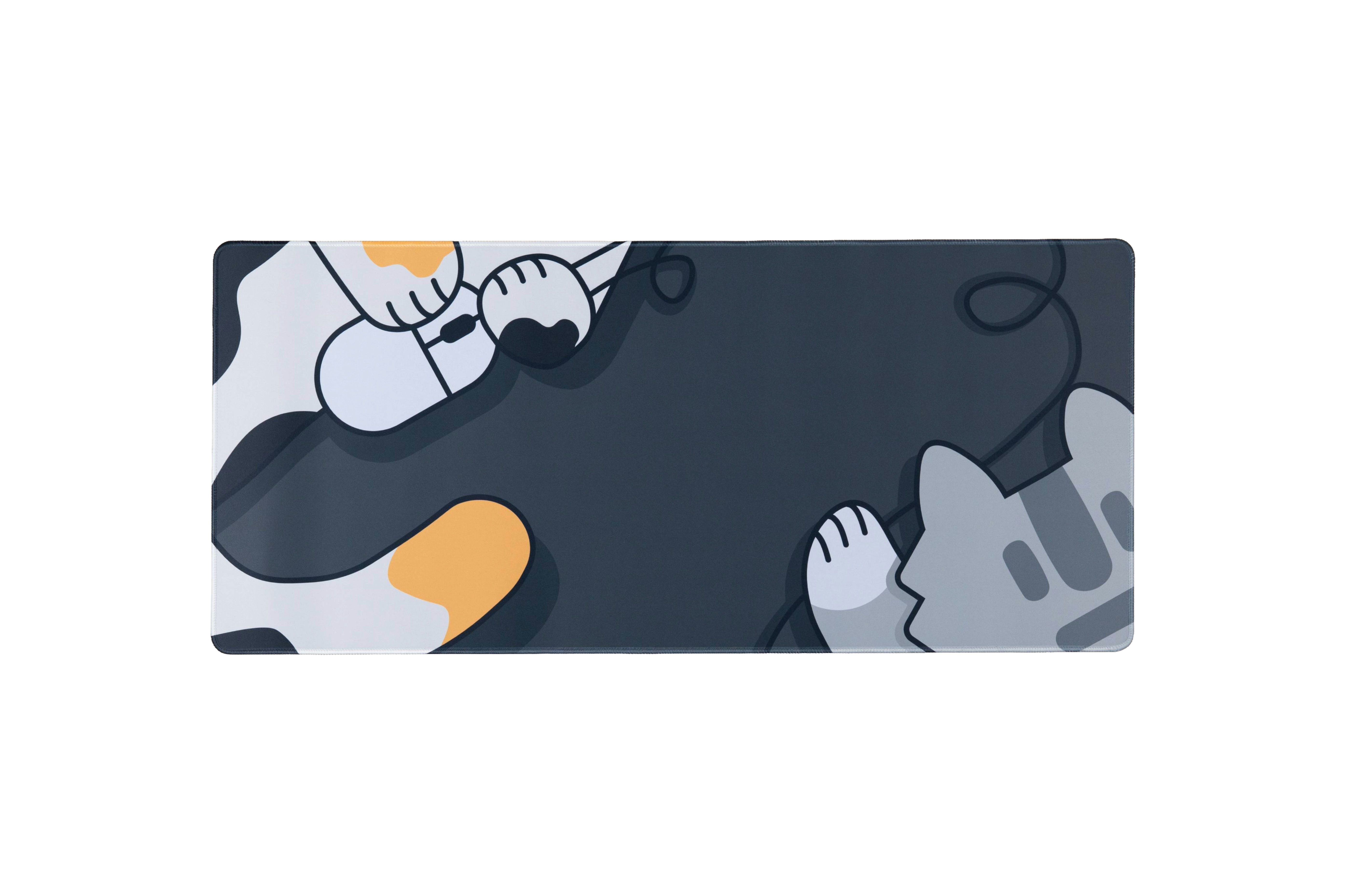 Linus Cat Tips Desk Pad