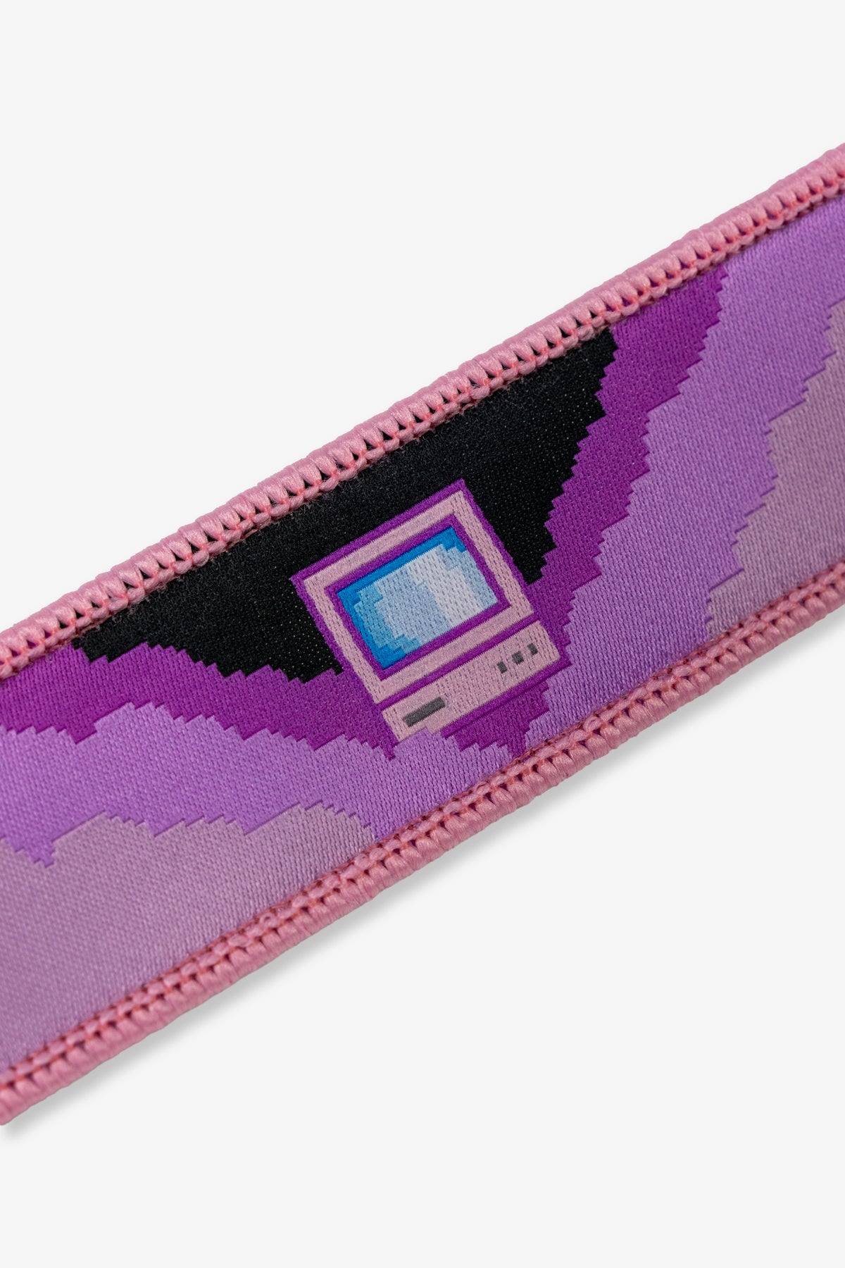 Pixel Wave Flight Tag