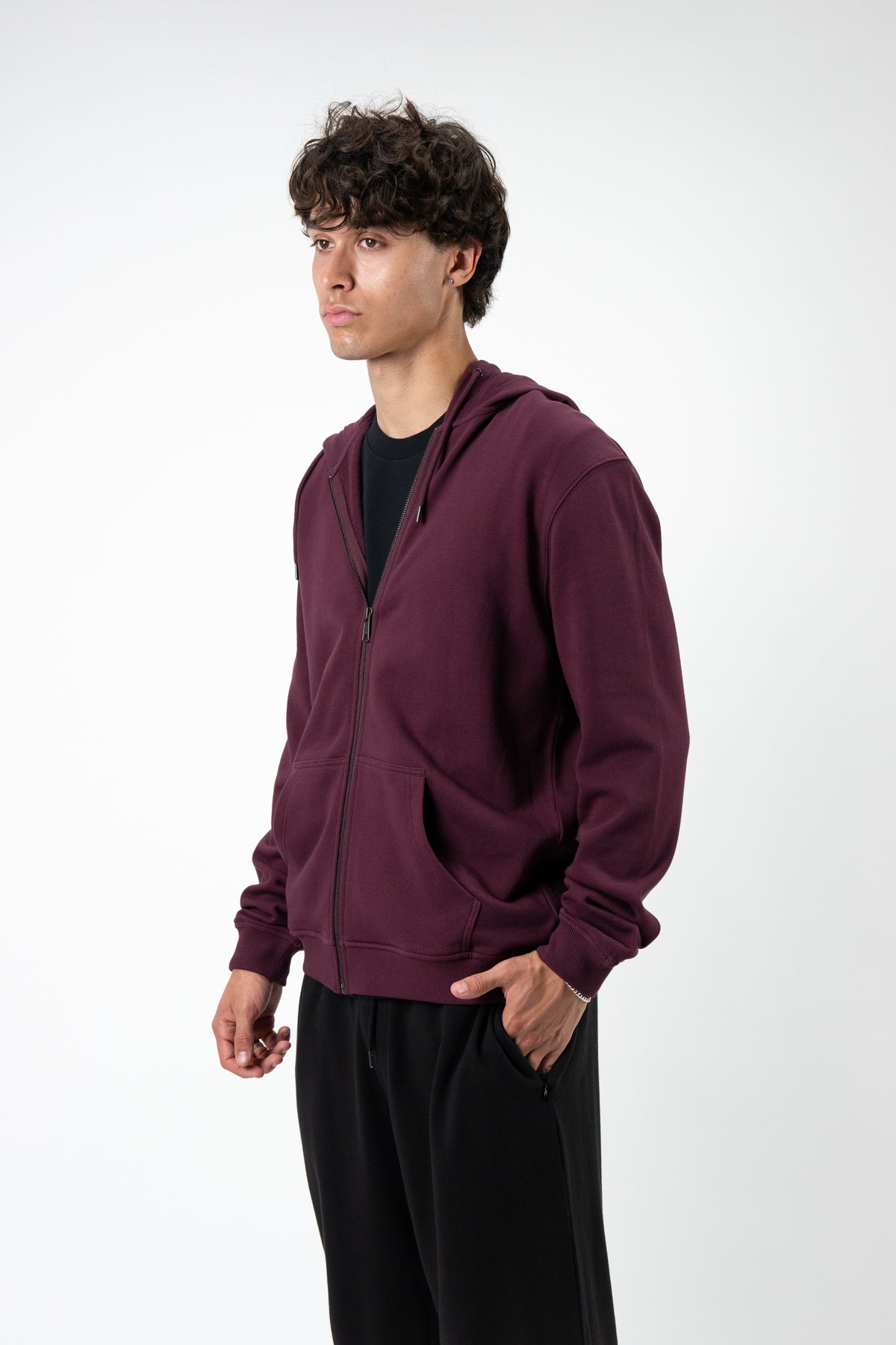 Model: Mateo, Size: Medium, Height: 6'1½"
#color_fig