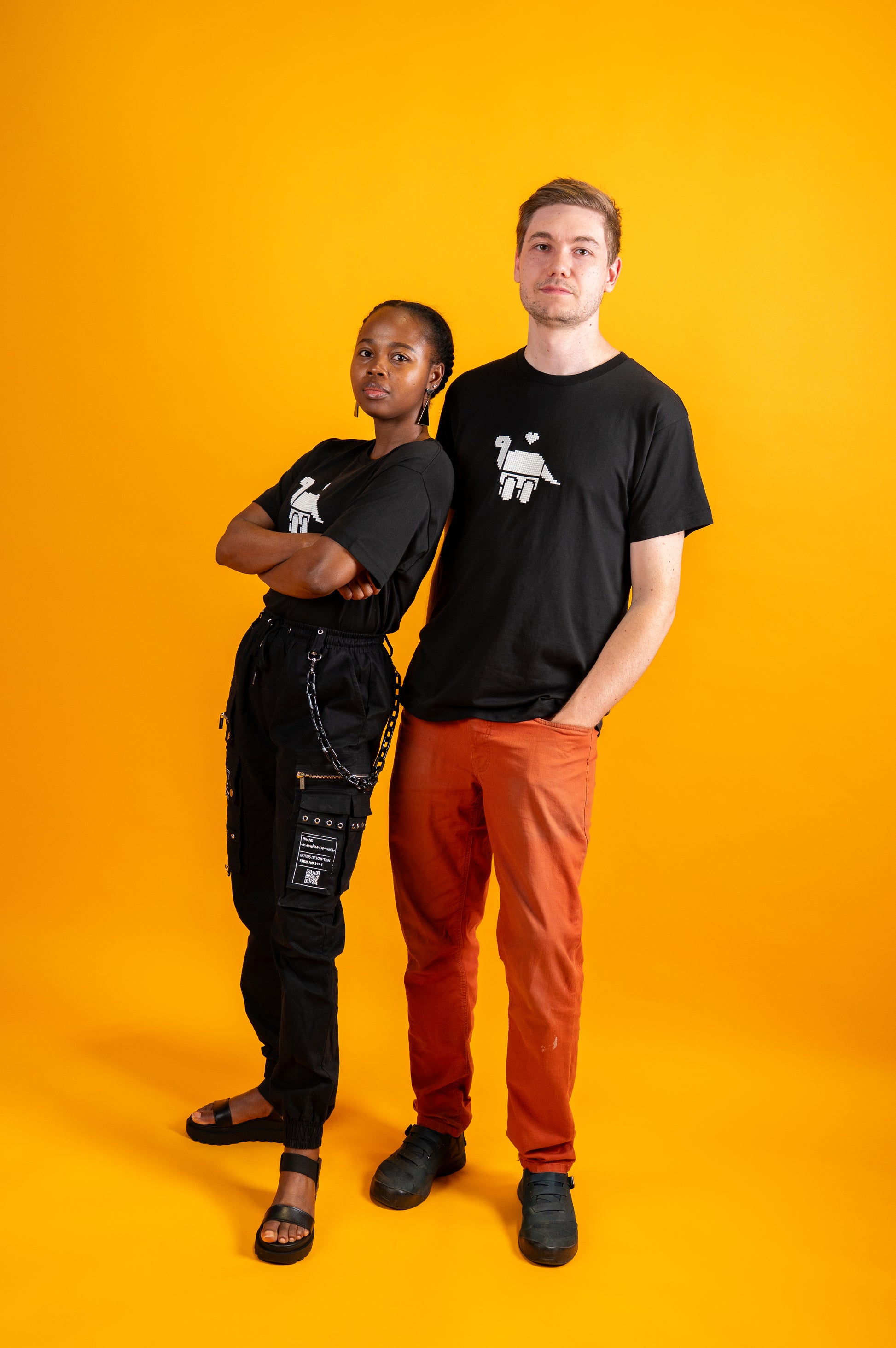 Models: Olamide, Size: Small, Height: 5’3”/160cm | Sebastien, Size: Large, Height: 6’2”/188cm