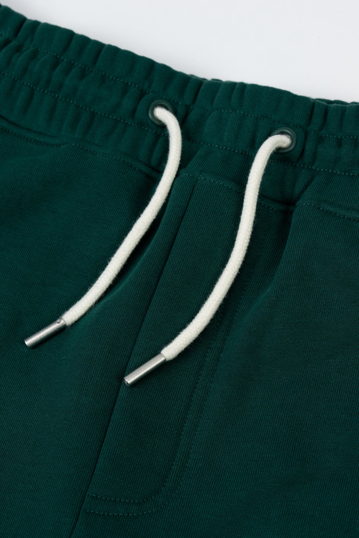 #color_dark green