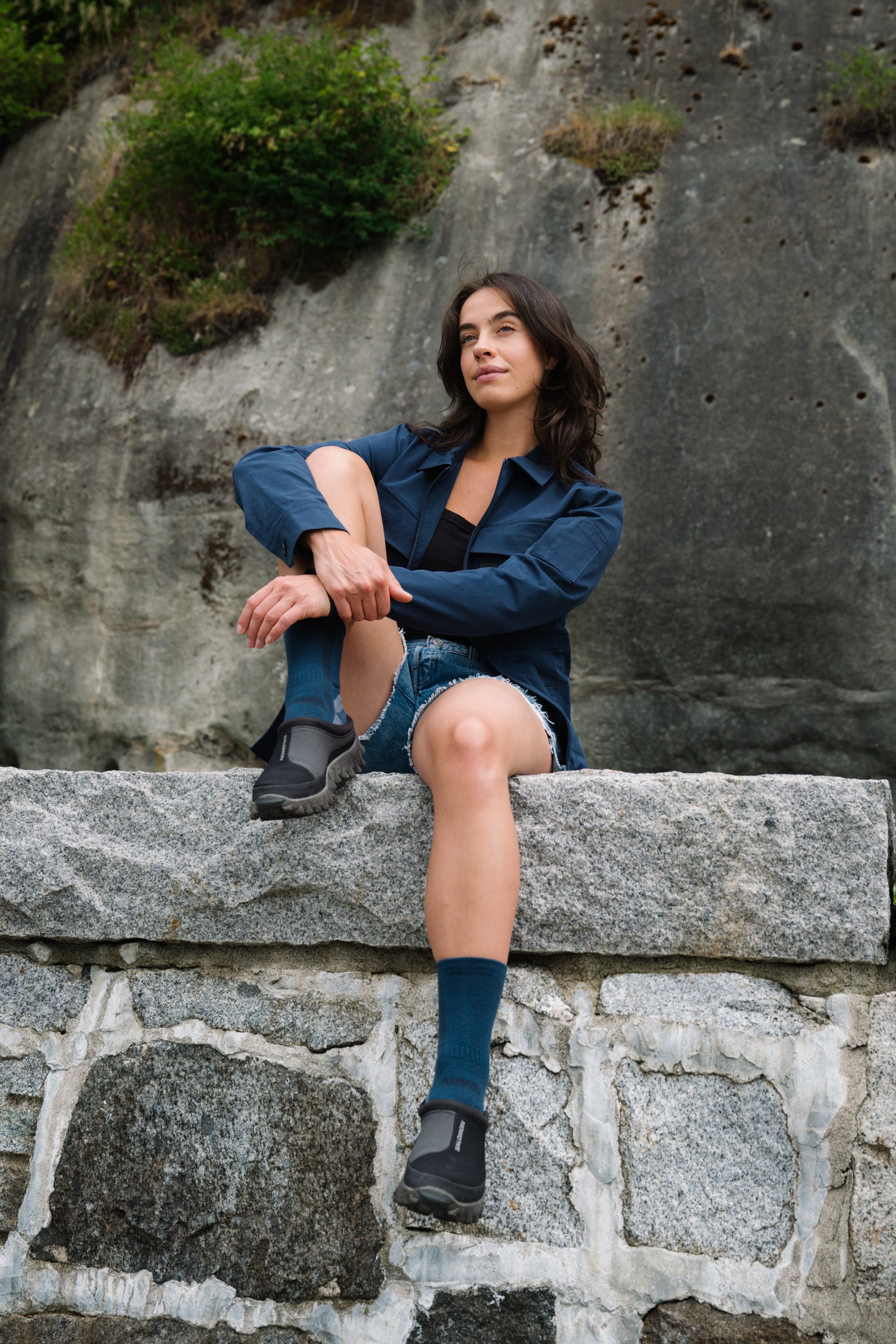#color_teal and grey Model: Cheline, Size: Small