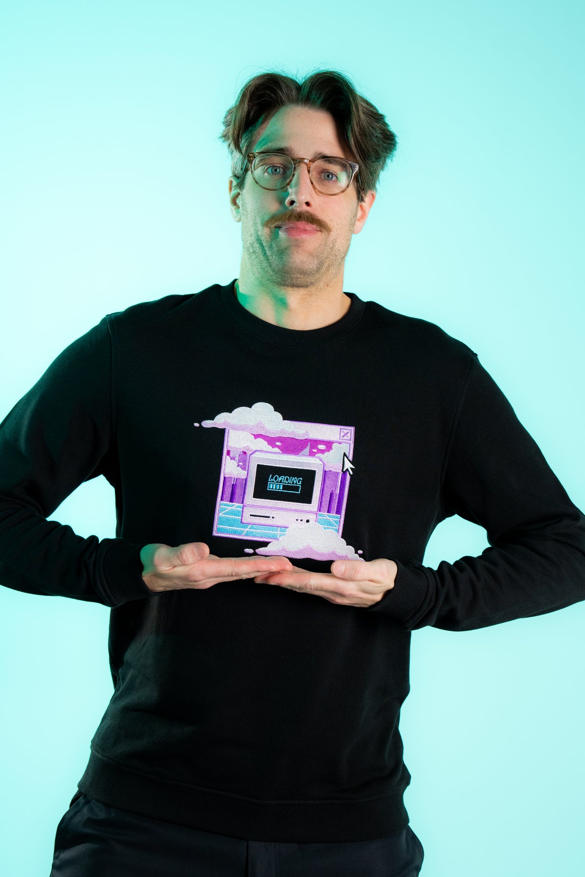 Model: Riley, Size: Medium, Height: 6’1”/185cm
