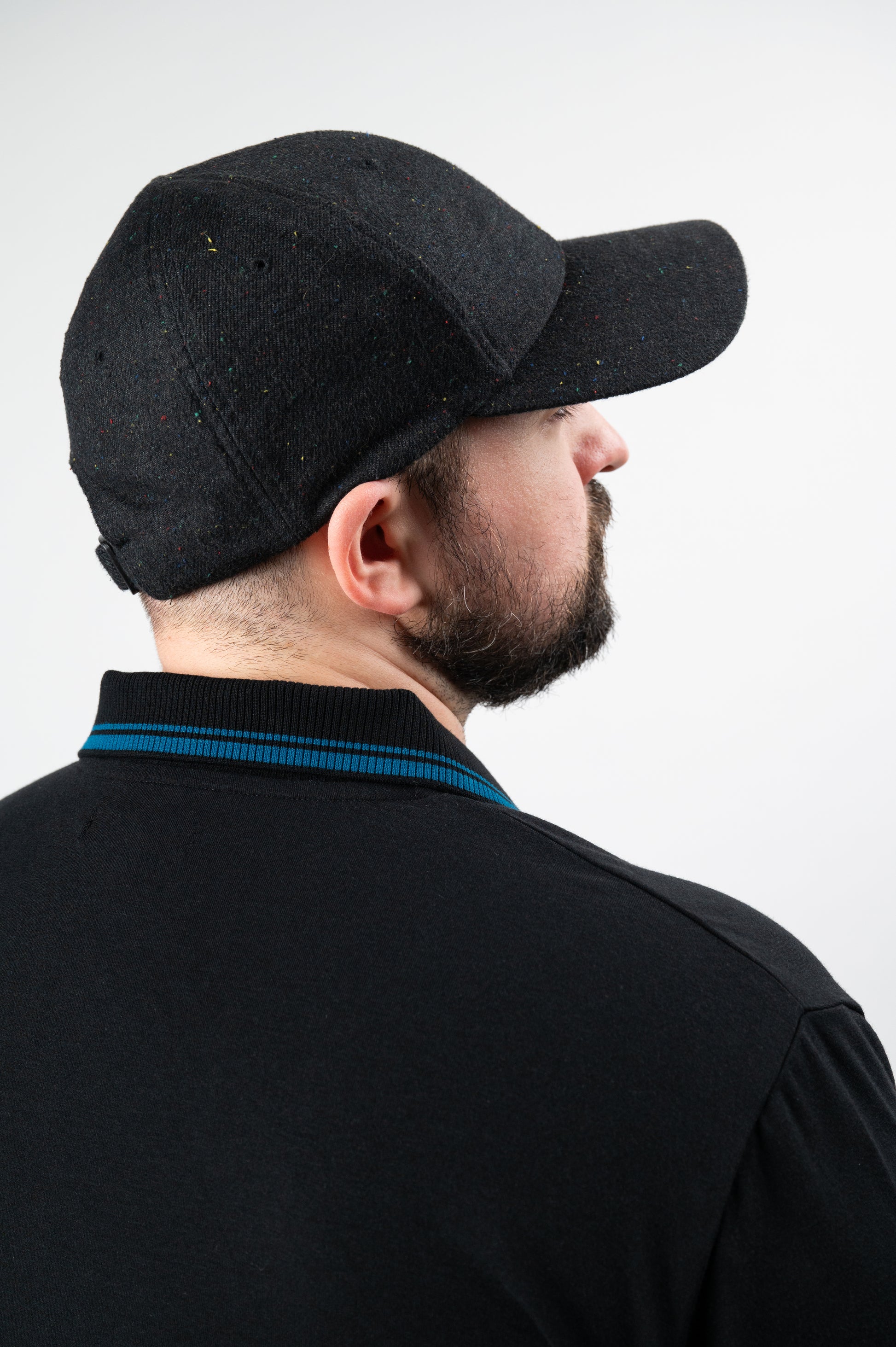 Model: Plouffe, Size: Large, Height: 5’7”/170cm