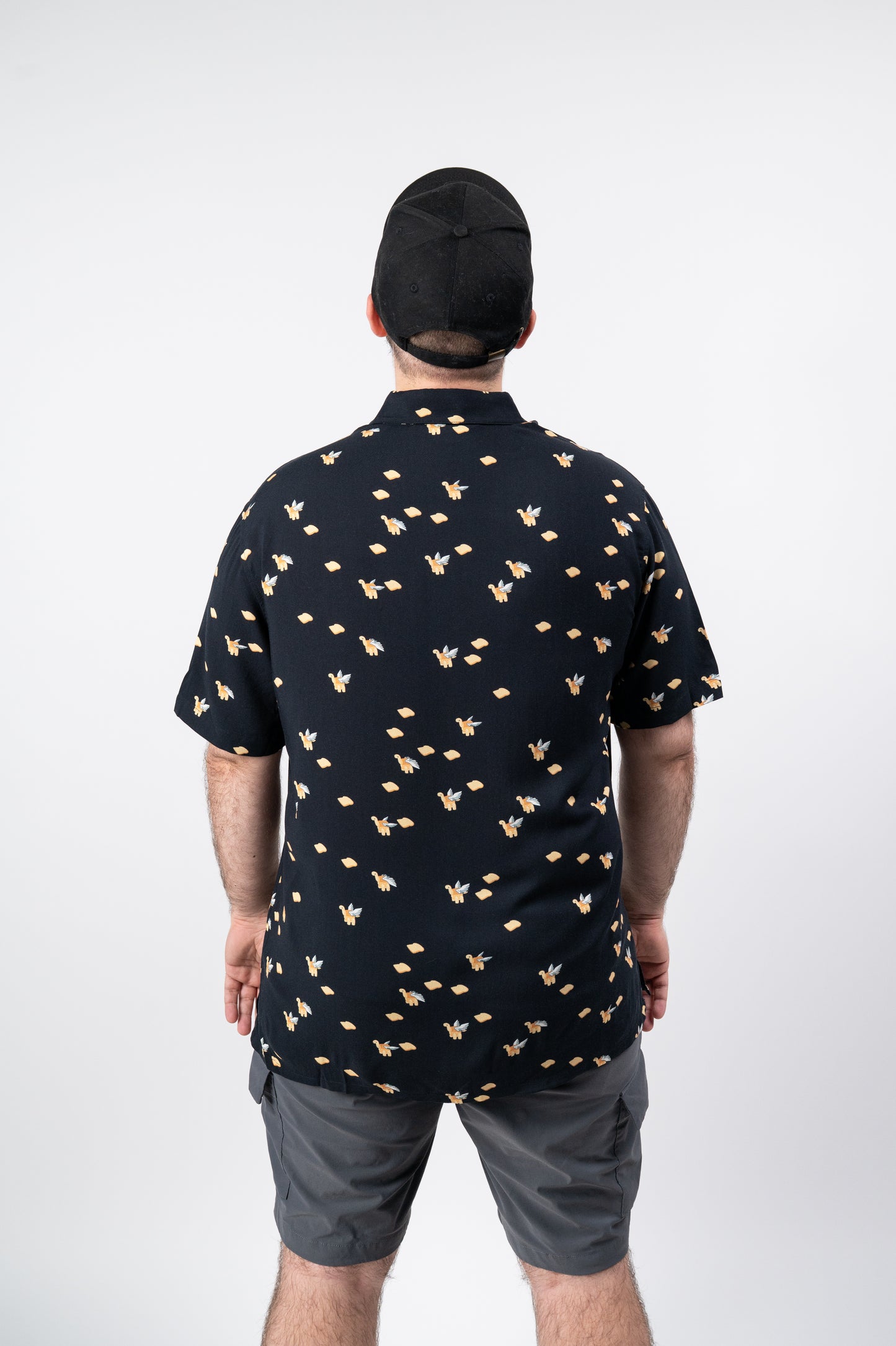 Model: Plouffe, Size: Large, Height: 5’7”/170cm