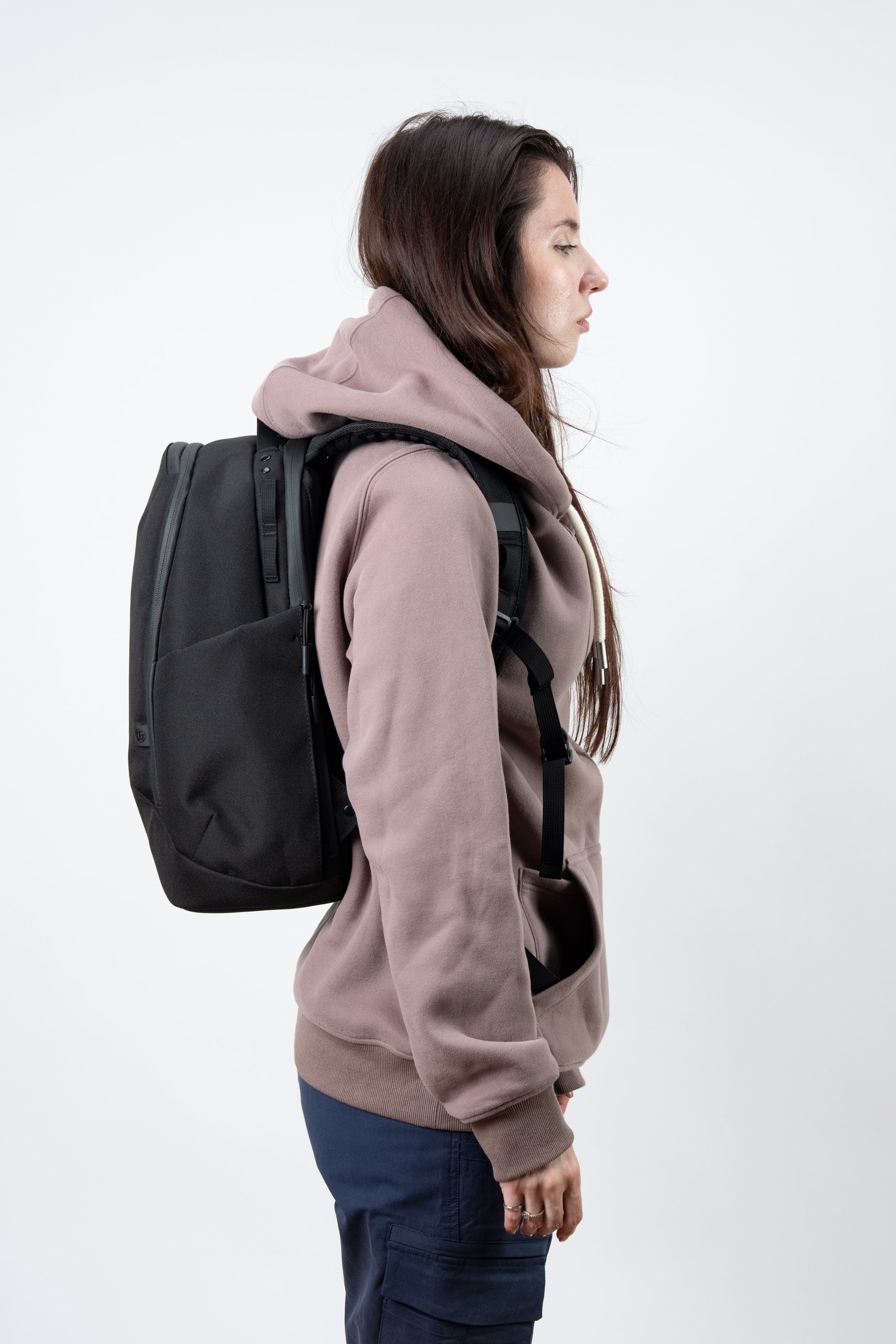 Commuter Backpack - 22L External / 20L Internal Capacity