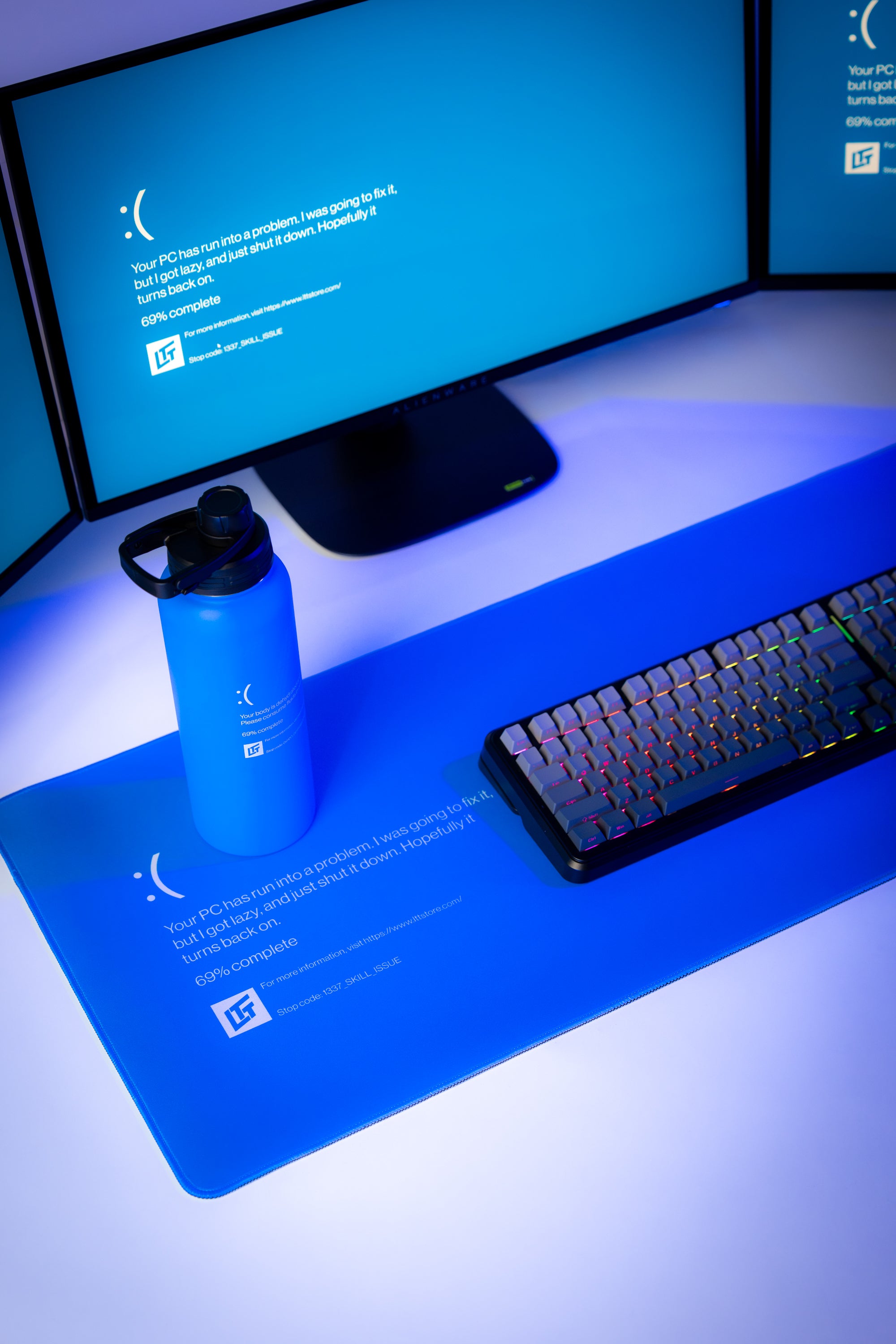 Blue Screen of Dehydration Insulated Water Bottle