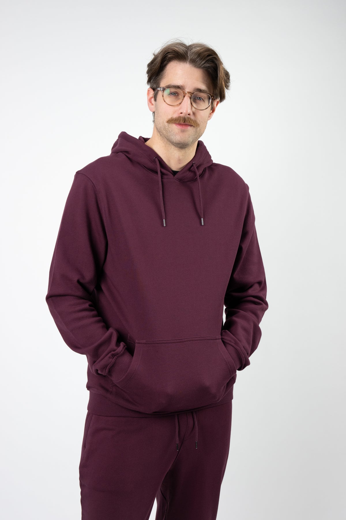 Model: Riley, Size: Medium, Height: 6’1”/185cm #color_fig