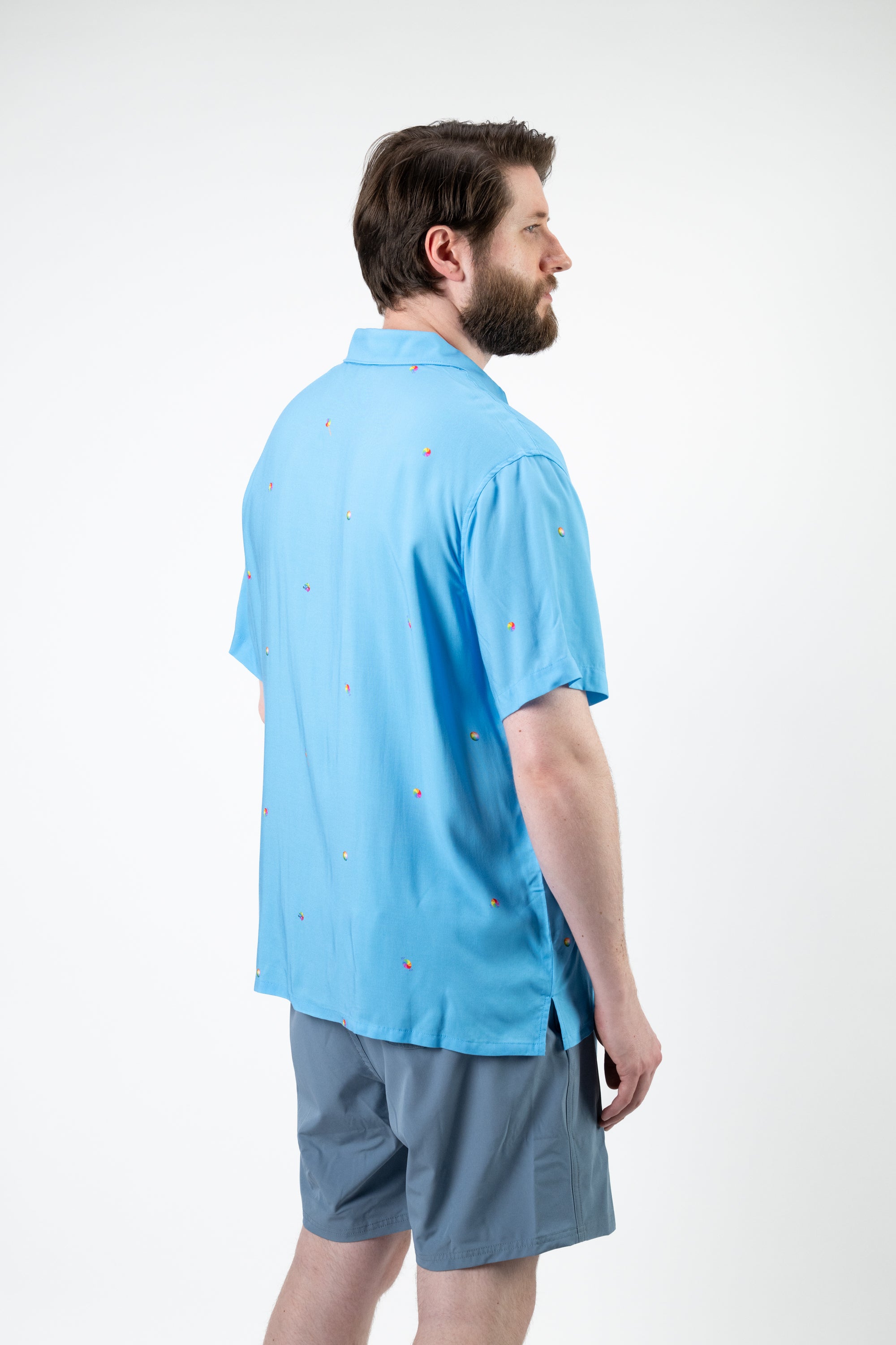Model: Reece, Size: X-Large, Height: 6’3”/190cm #design_rainbow wheel