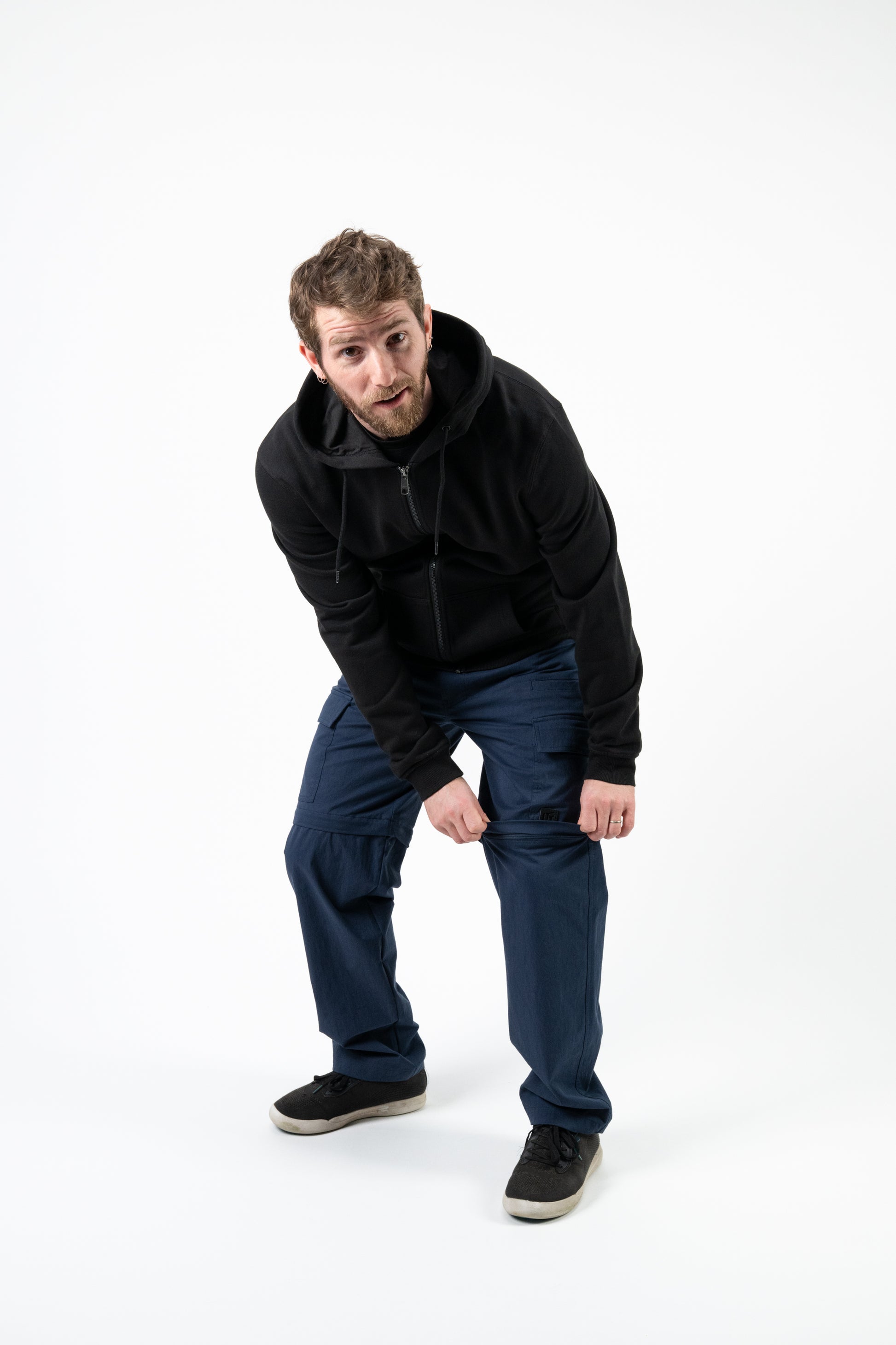 Model: Linus, Size: Regular 34", Height: 5'6"/168cm