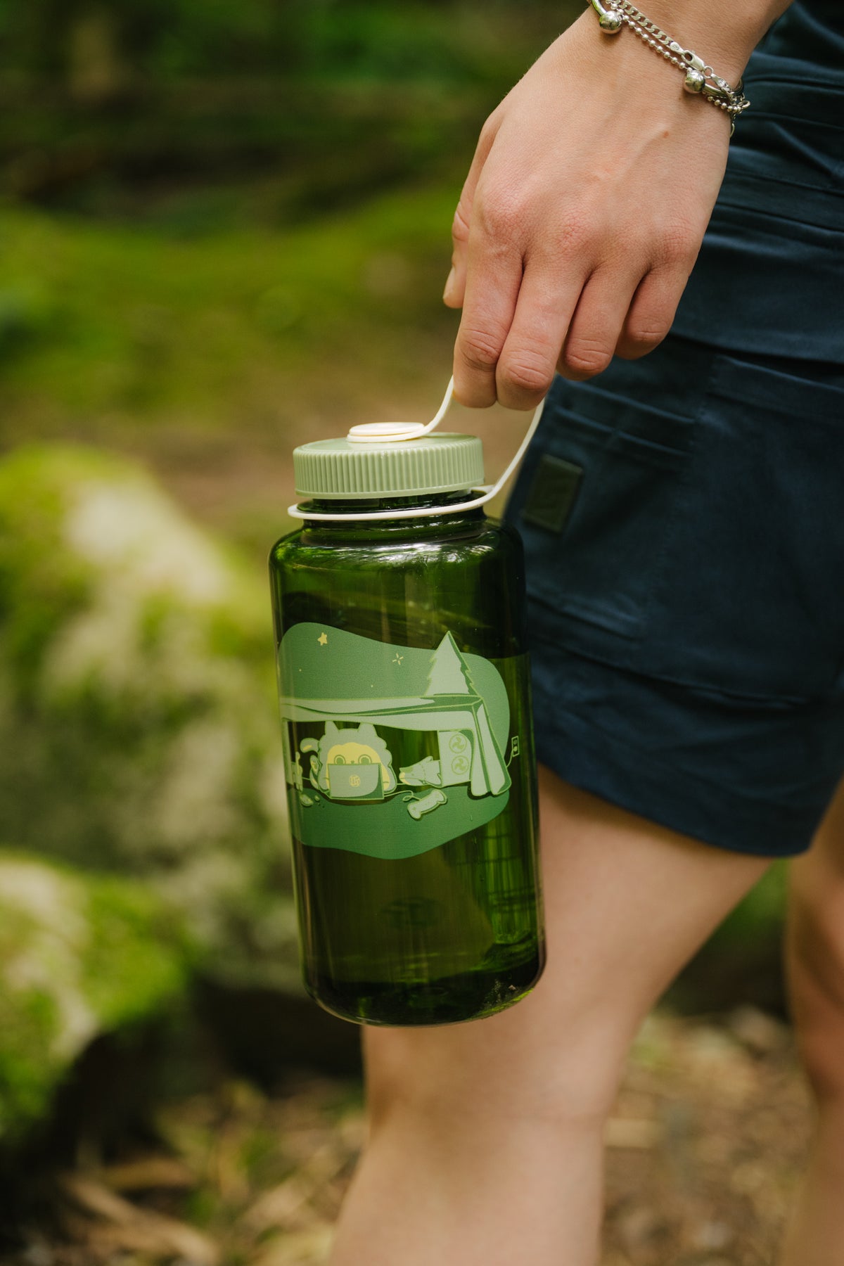 The Great Indoors Water Bottle - 32oz/1L