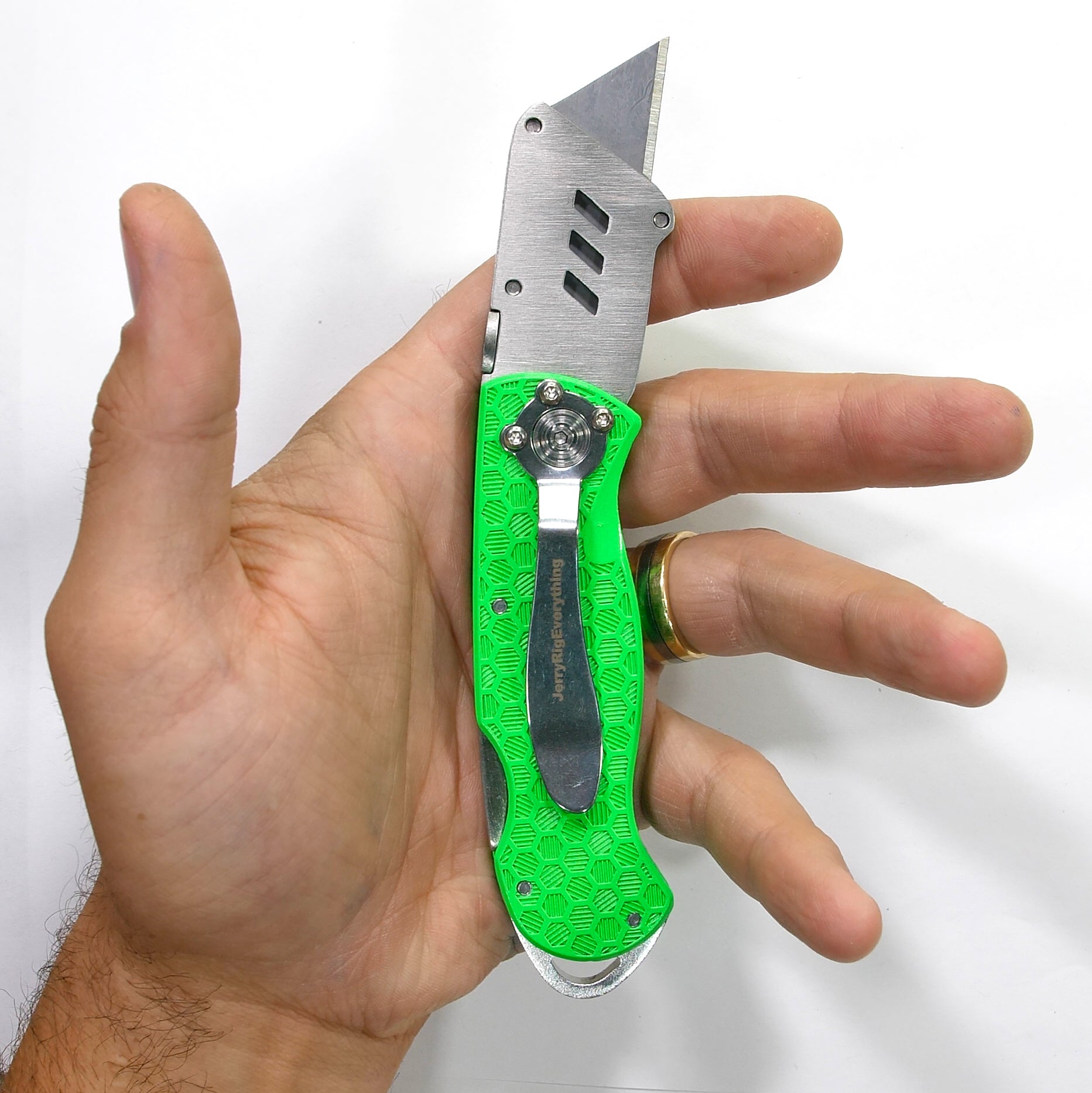 The JerryRig Razor Knife