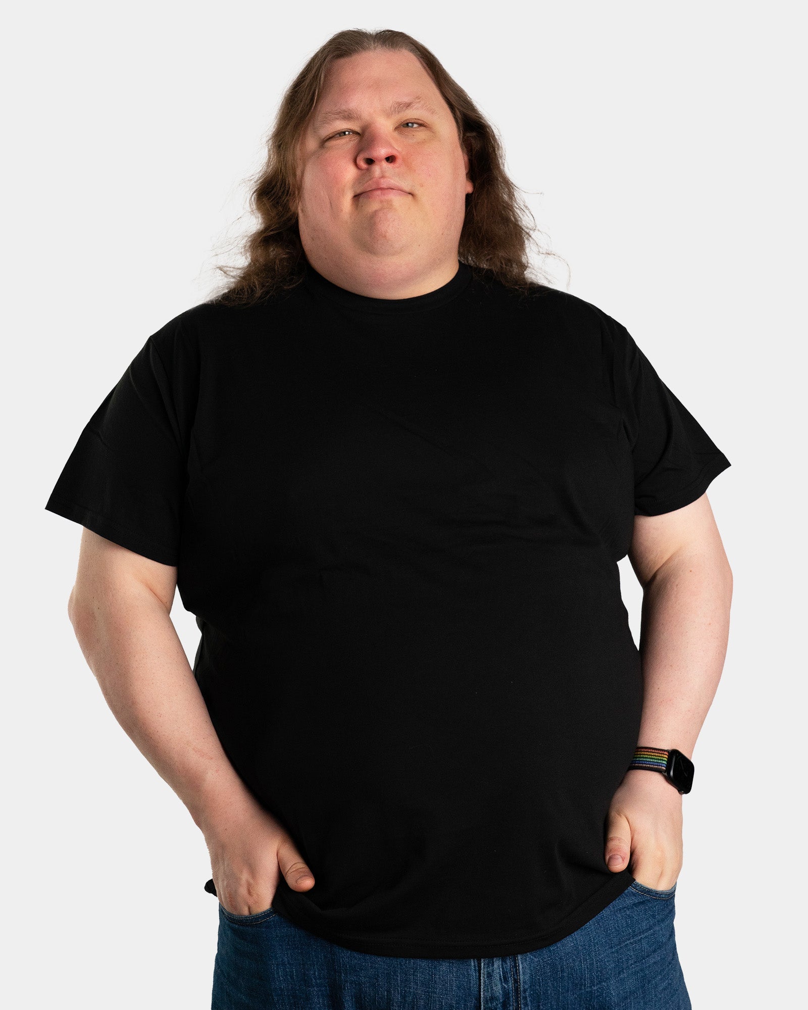 Model size: XXX-Large, Height: 5’11”/180cm