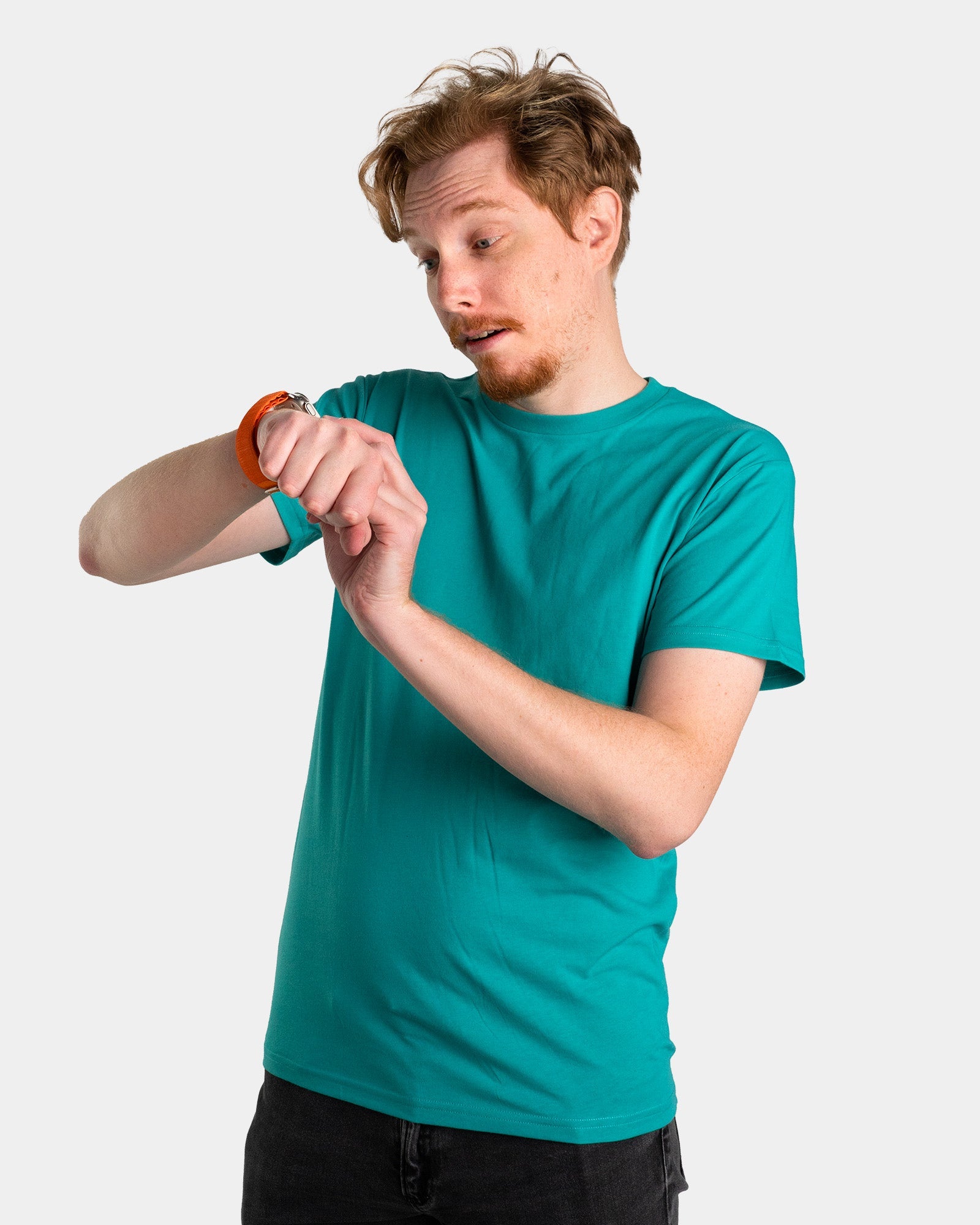 Model: Jonathan, Size: Medium, Height: 6’4”/193cm