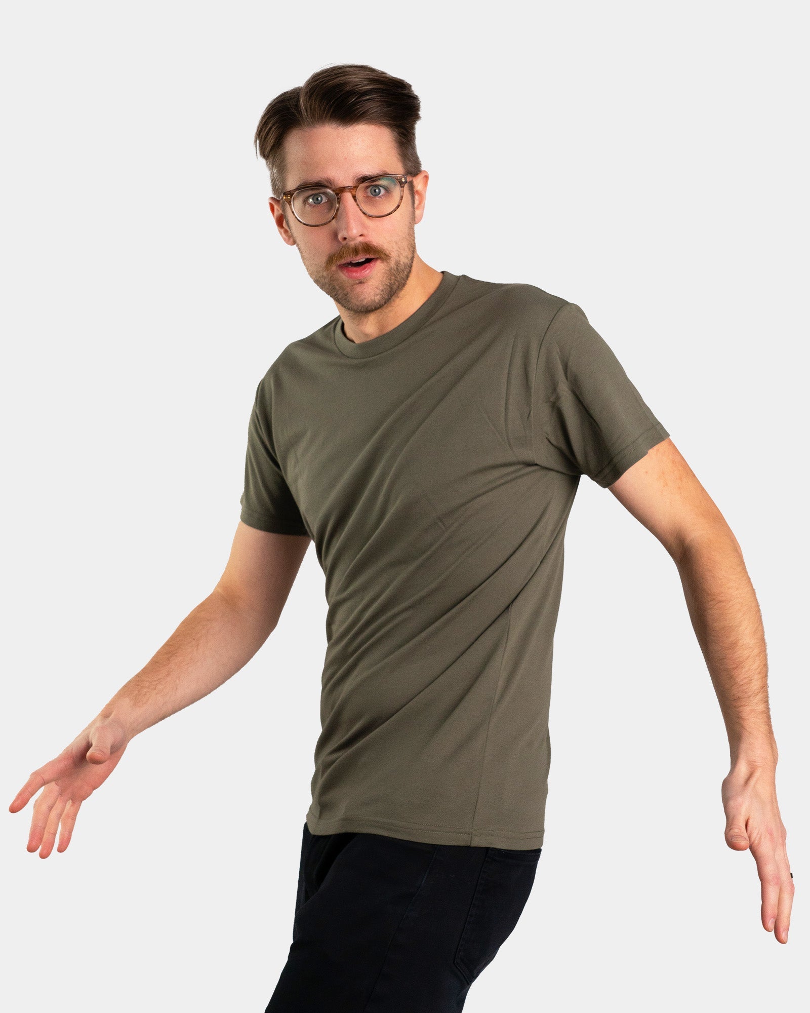 Model: Riley, Size: Medium, Height: 6’1”/185cm